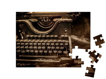 puzzleYOU Puzzle Vintage-Fotografie: Eine alte Schreibmaschine, 48 Puzzleteile, puzzleYOU-Kollektionen Historische Bilder