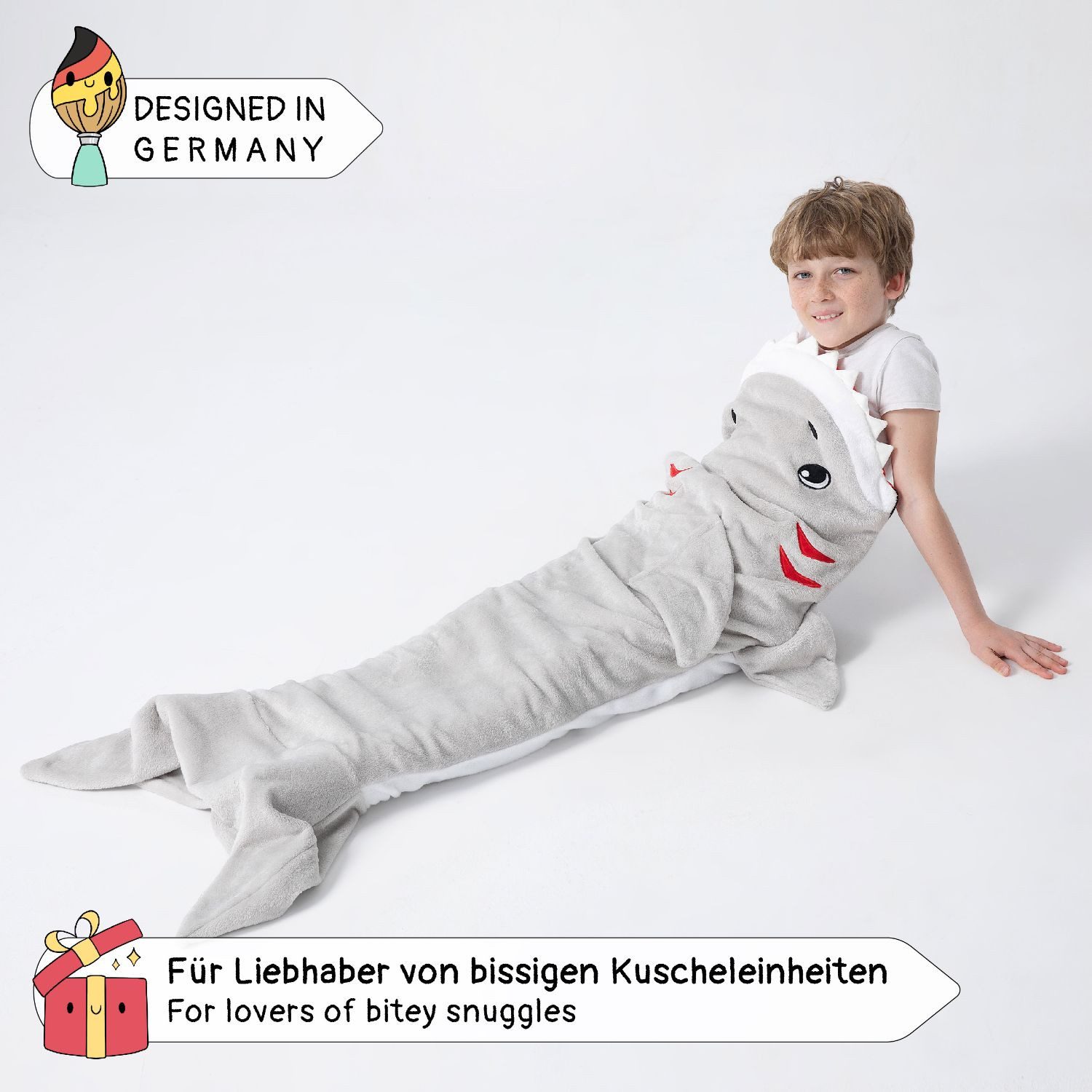 Corimori Deckenschlafsack Haifisch Flauschige Kuschel-Decke Couch-Schlafsack (Packung, Geschenk), Hai-Kuscheldecke, Geschenk, Kinder, Jungen, Jungs, Einheitsgröße
