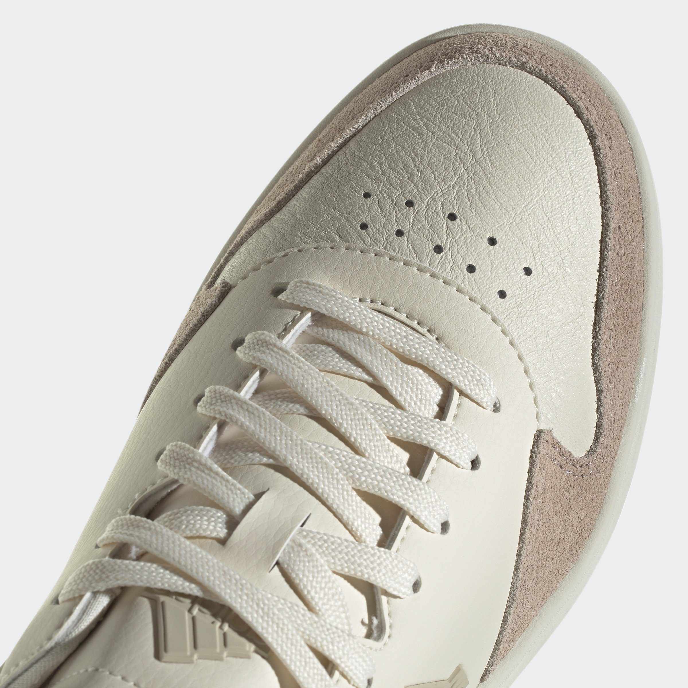 KATANA Sportswear / Beige Wonder Sneaker Aluminium / adidas White Off