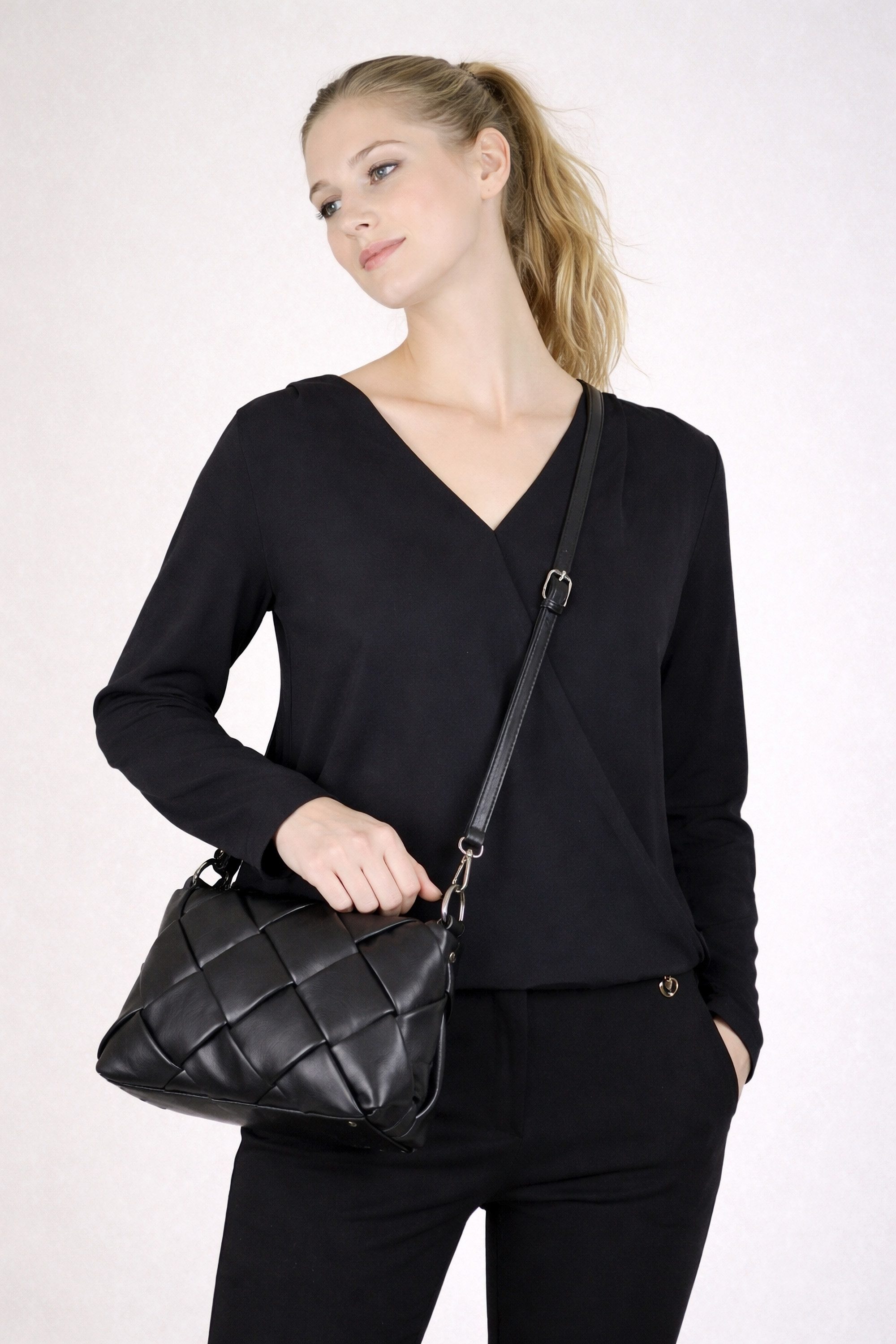 COLLEZIONE ALESSANDRO Schultertasche Giorgia, Elegante Flechttasche mit Trageriemen