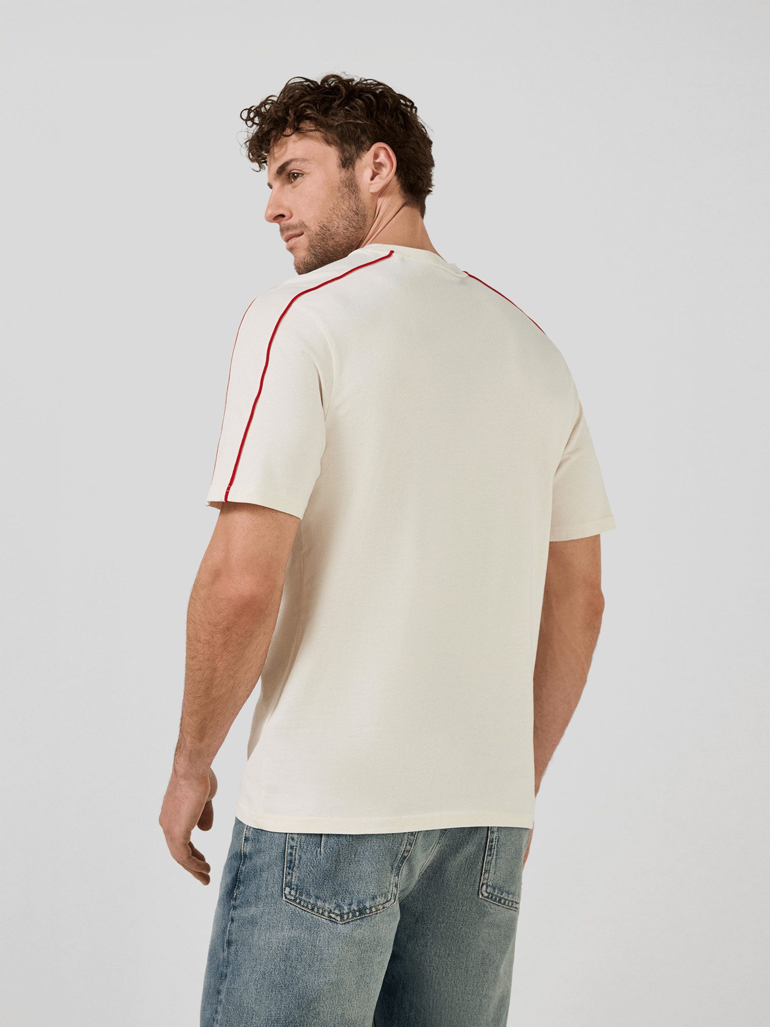 FC Bayern München T-Shirt FC Bayern München, T-Shirt Essentials, Herren, Off white