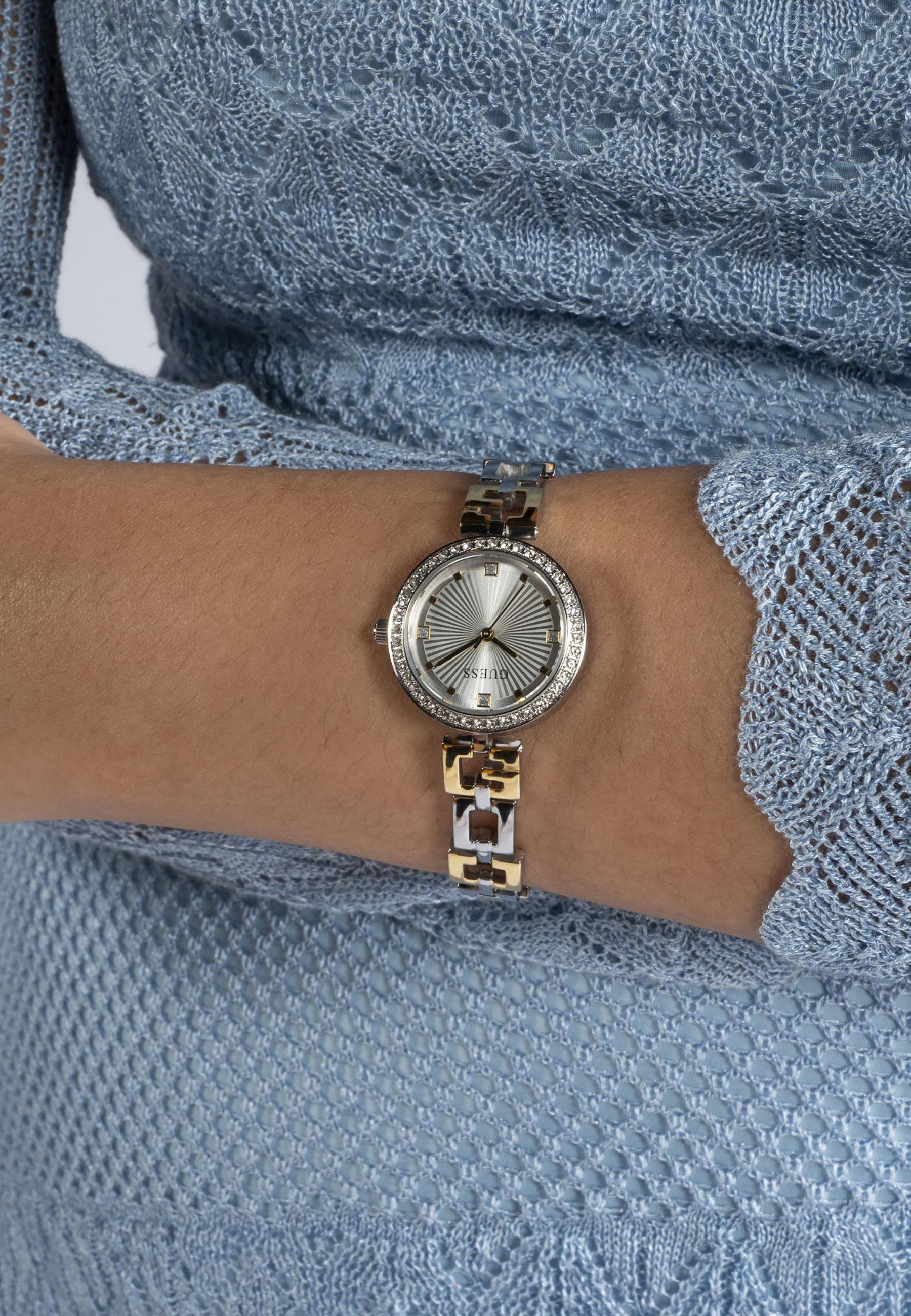 Guess Quarzuhr LADY G, (1-tlg., Not a set – not applicable to this product), Quarz-Analoguhr