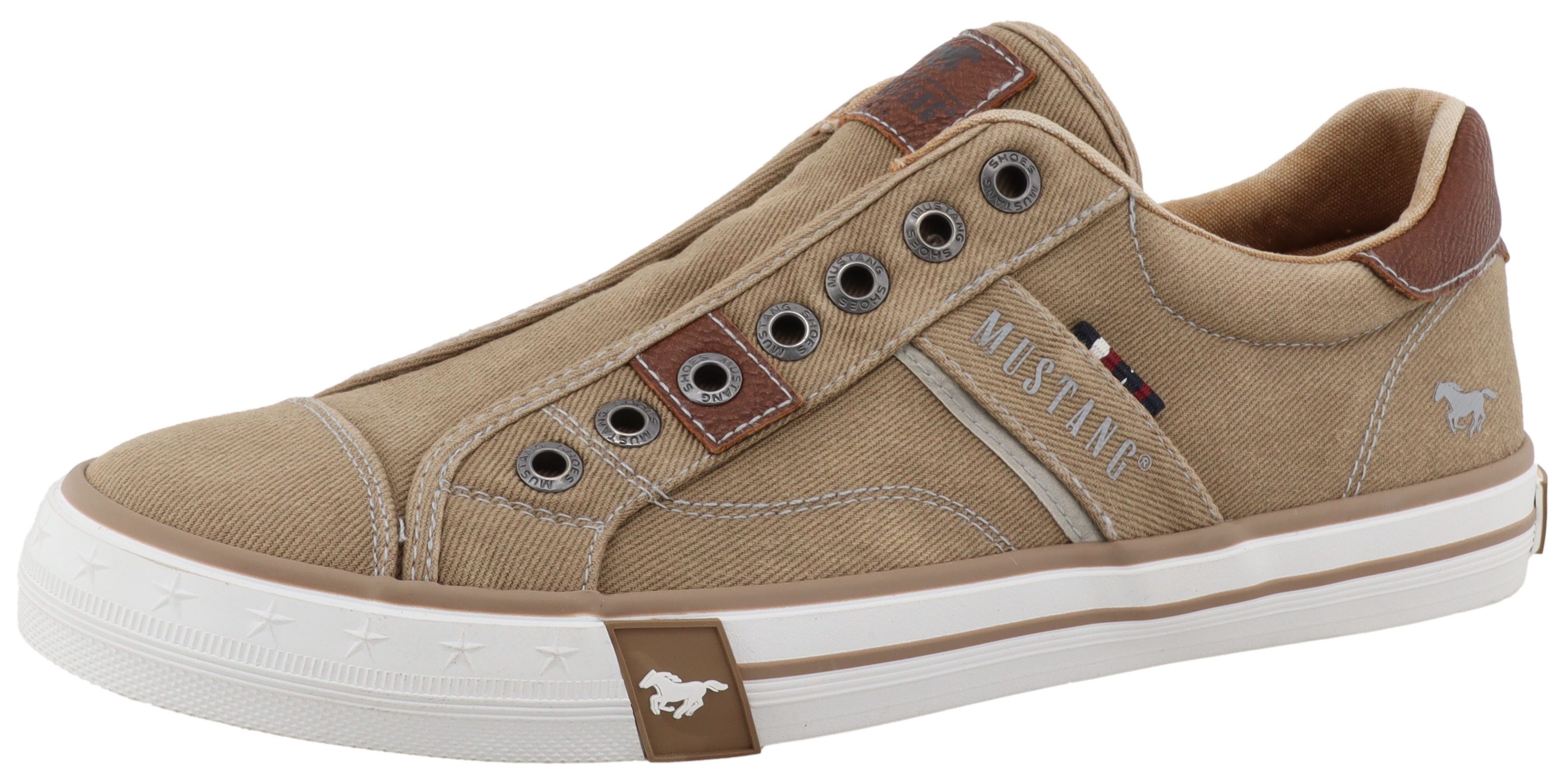 Mustang Shoes Calogero Slip-On Sneaker Slipper, Freizeitschuh, Halbschuh mit Kontrastnähten