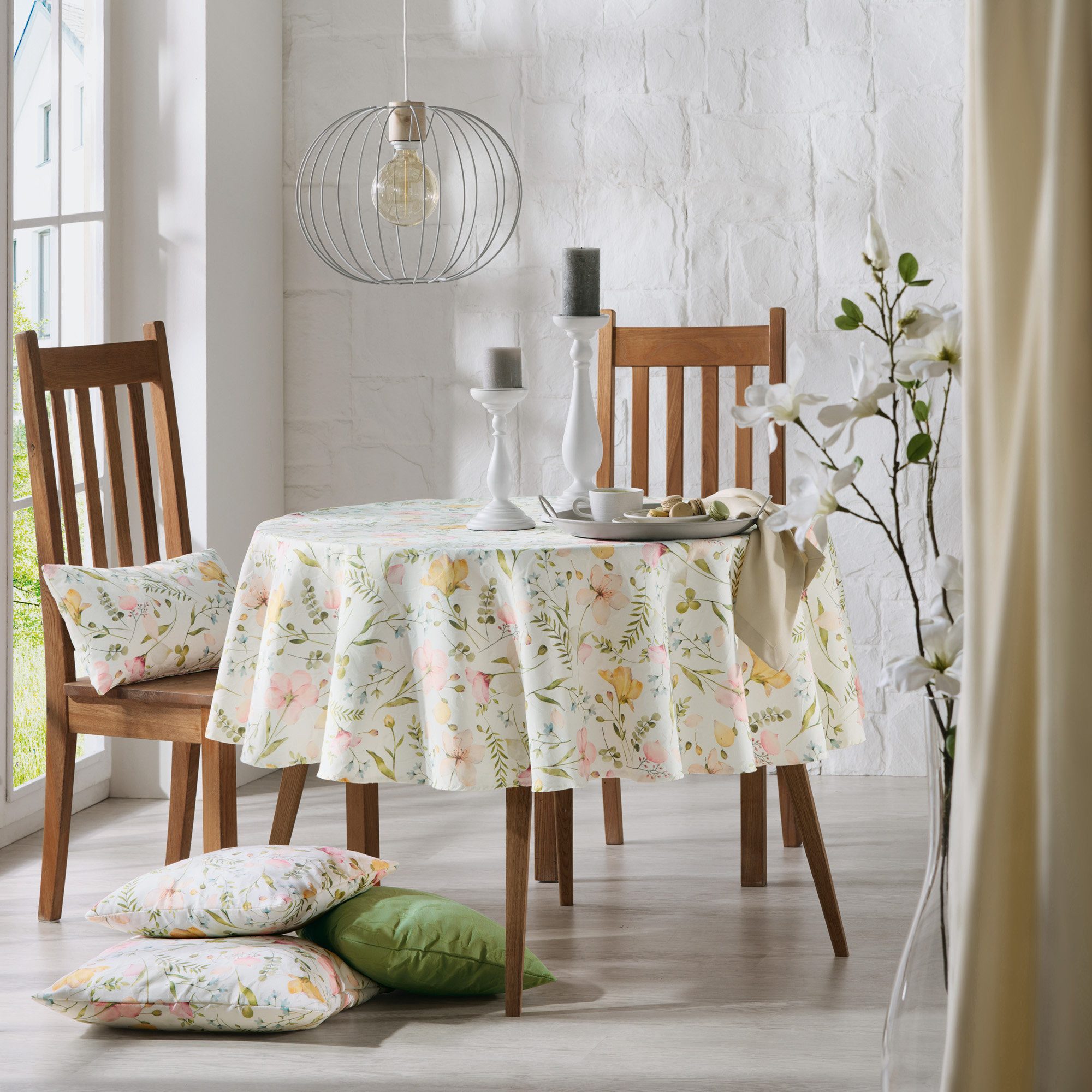 Erwin Müller Tischdecke Tischdecke, bügelfrei Blumen