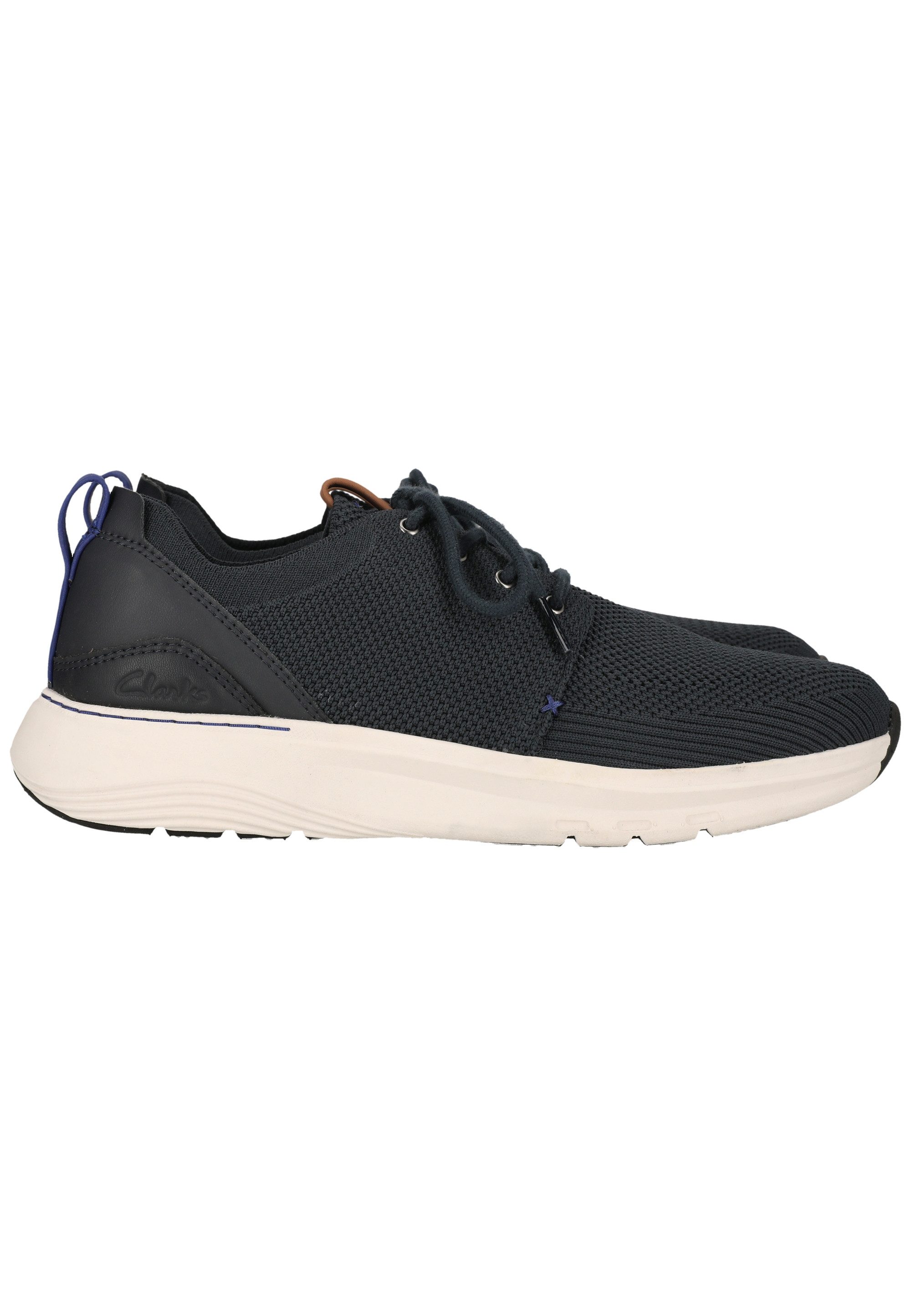 Clarks Motion Trek Sneaker mit fortschrittlicher Motion Tread Technologie