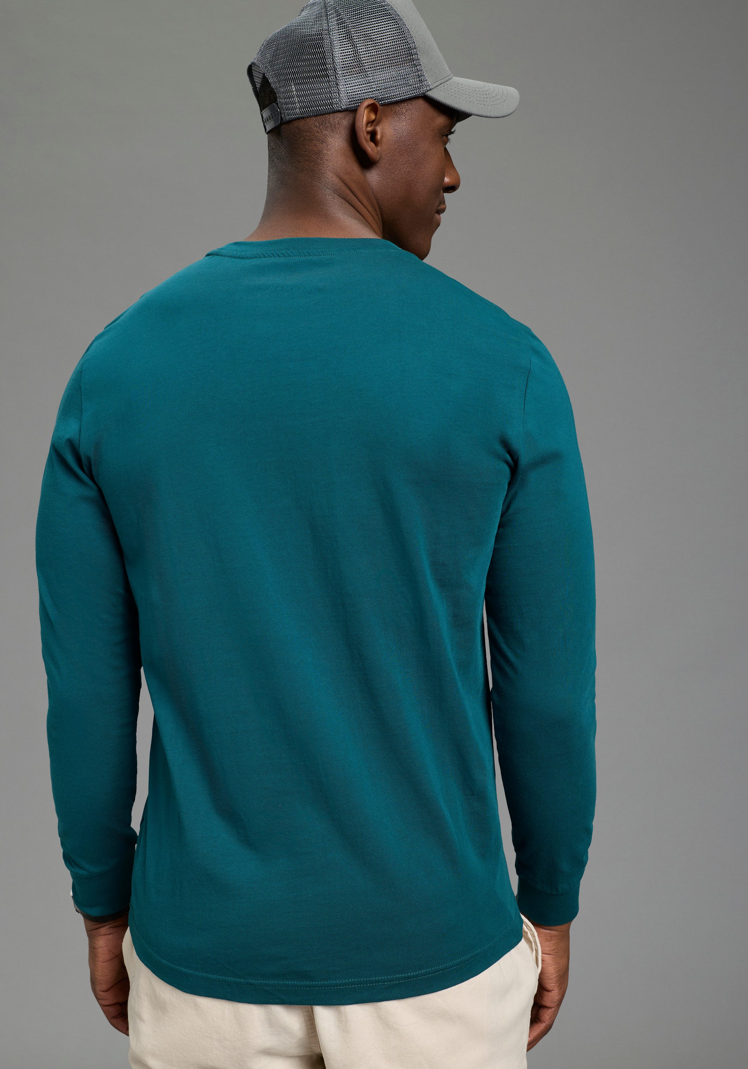 DELMAO Rundhalsshirt mit Markenlabel