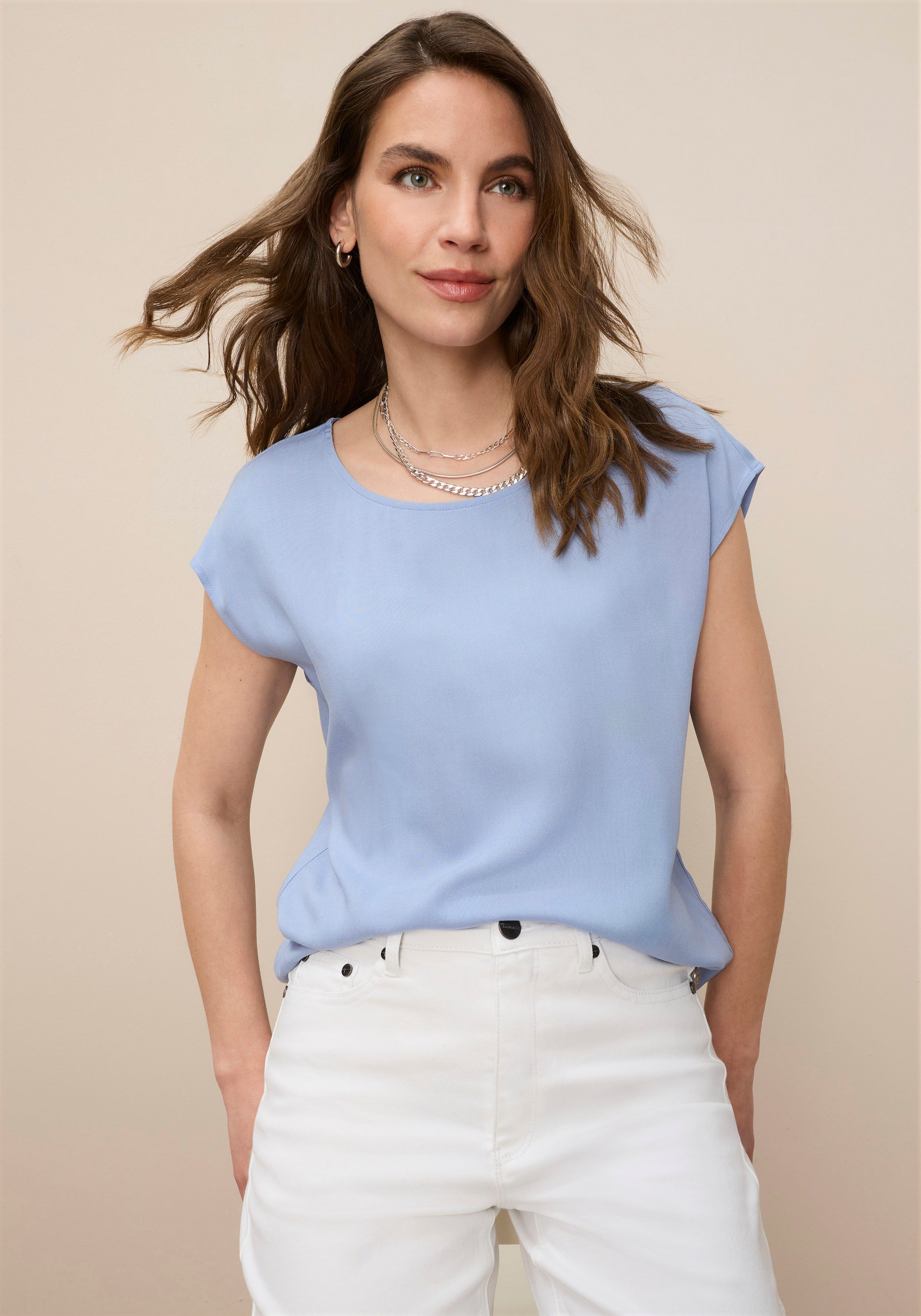 Tamaris Shirtbluse mit abgerundetem Saum. € 34,99, (€ 34,99 pro 1 Stk).