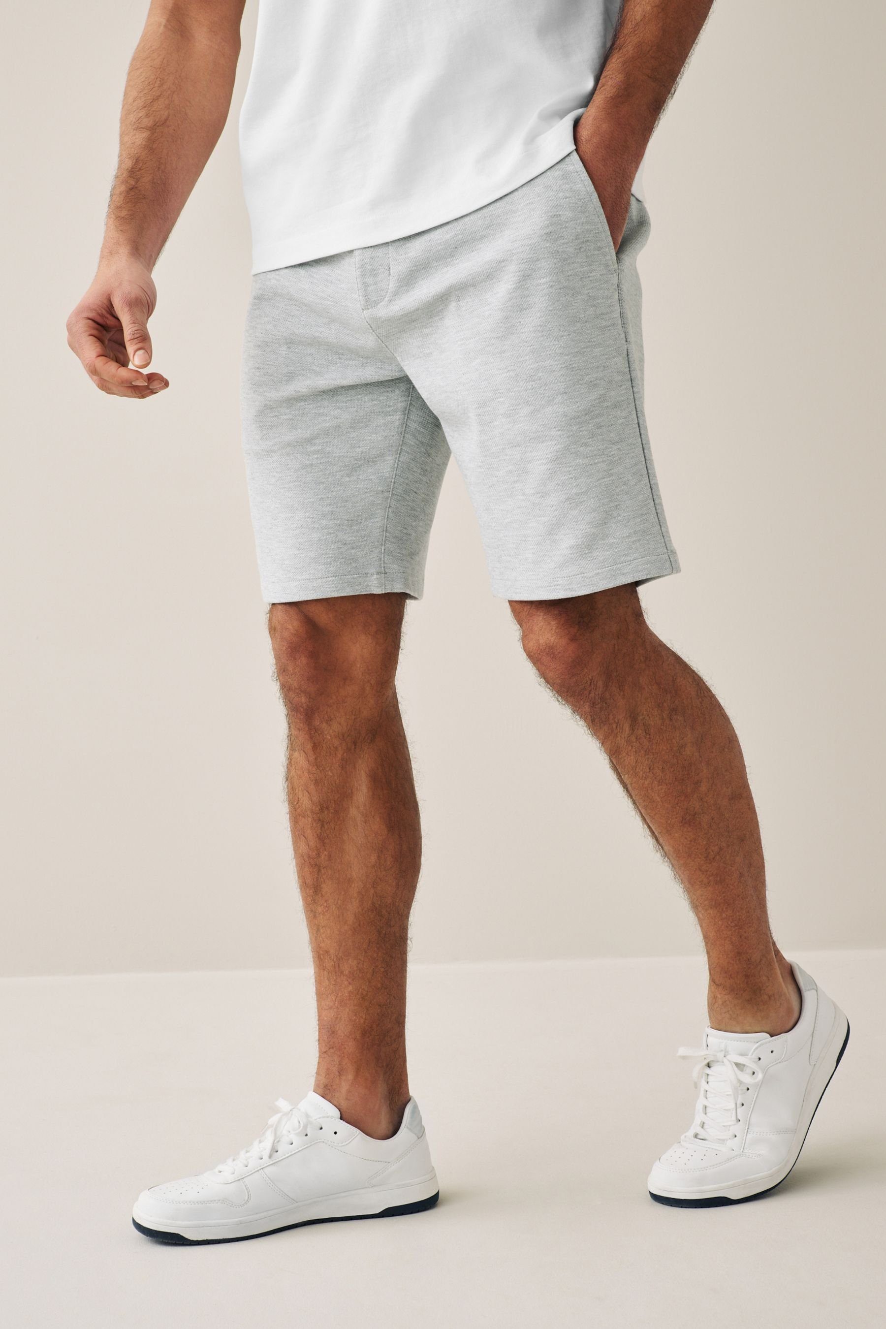 Elegante Sweatshorts aus Jersey Next Grey Chino-Shorts (1-tlg)