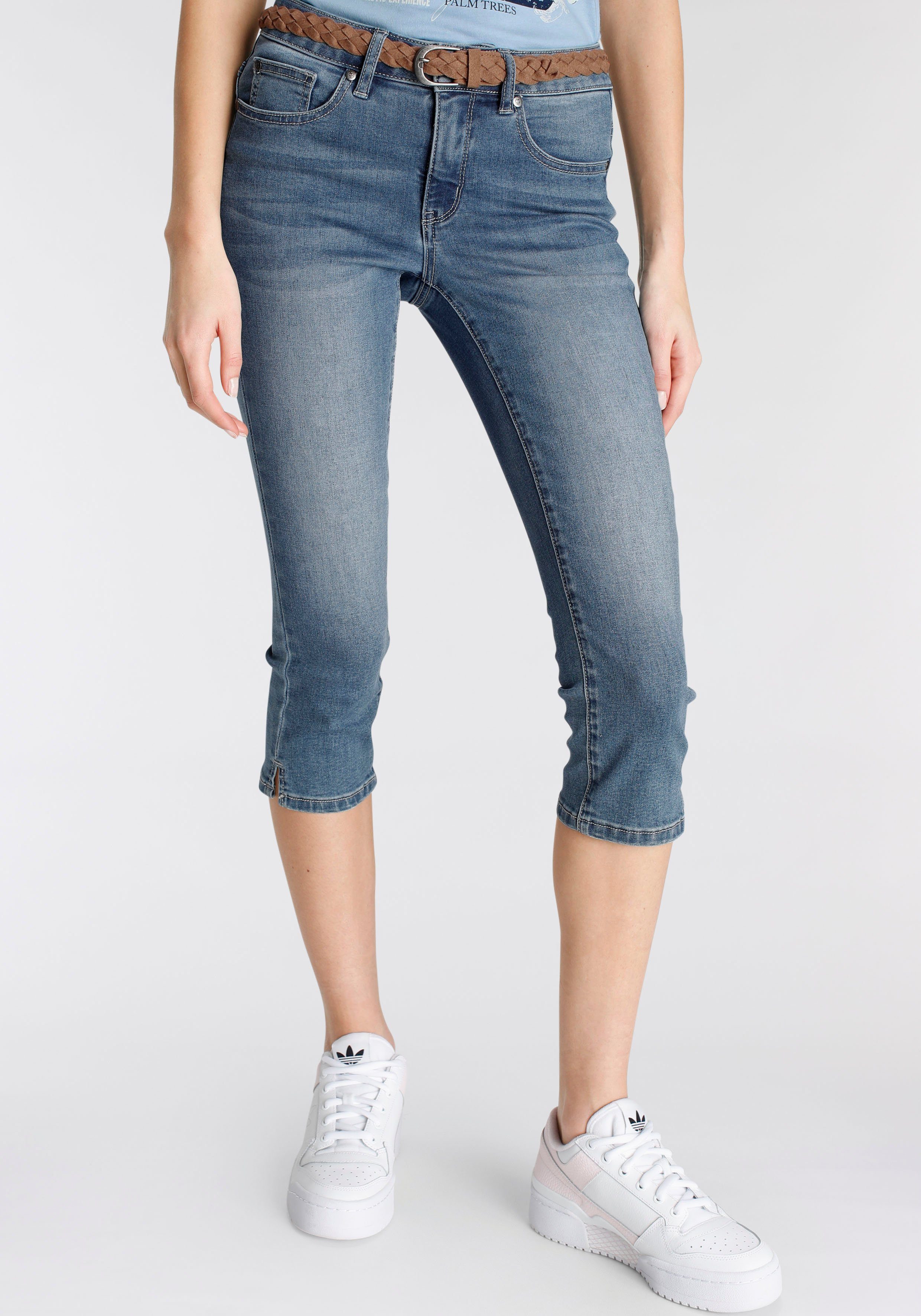 DELMAO 3/4-Jeans (Set, 2-tlg., mit Gürtel) mit modischem Flechtgürtel inklusive ---NEUE MARKE! | Capri Jeans