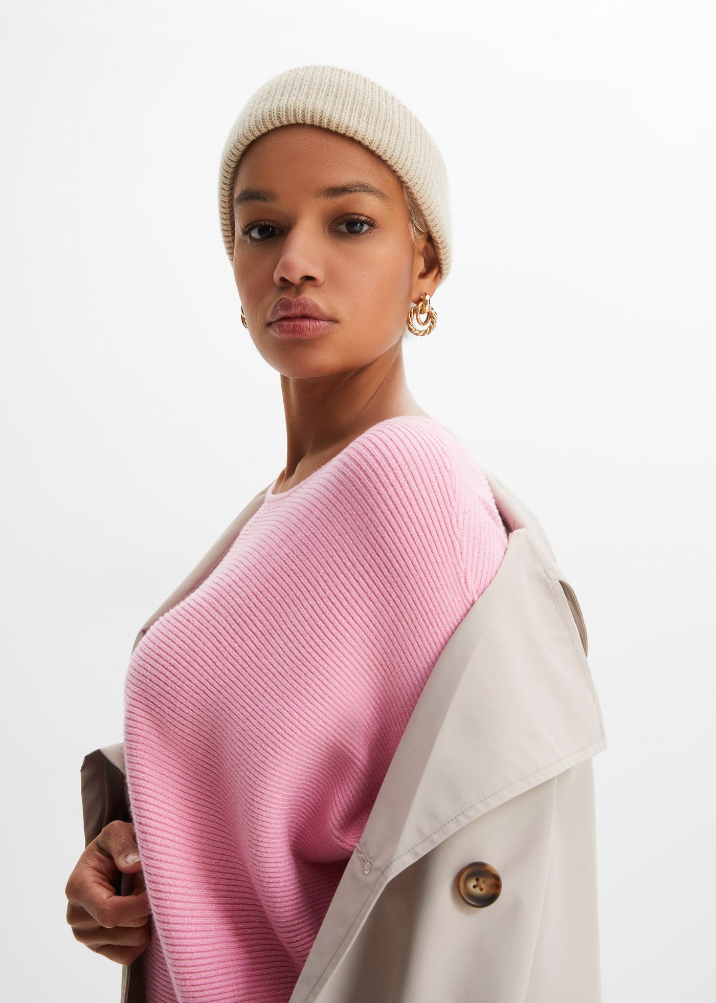 bonprix Strickpullover (1-tlg) aus Viskose, mit Rippstruktur, halber Fledermausarm