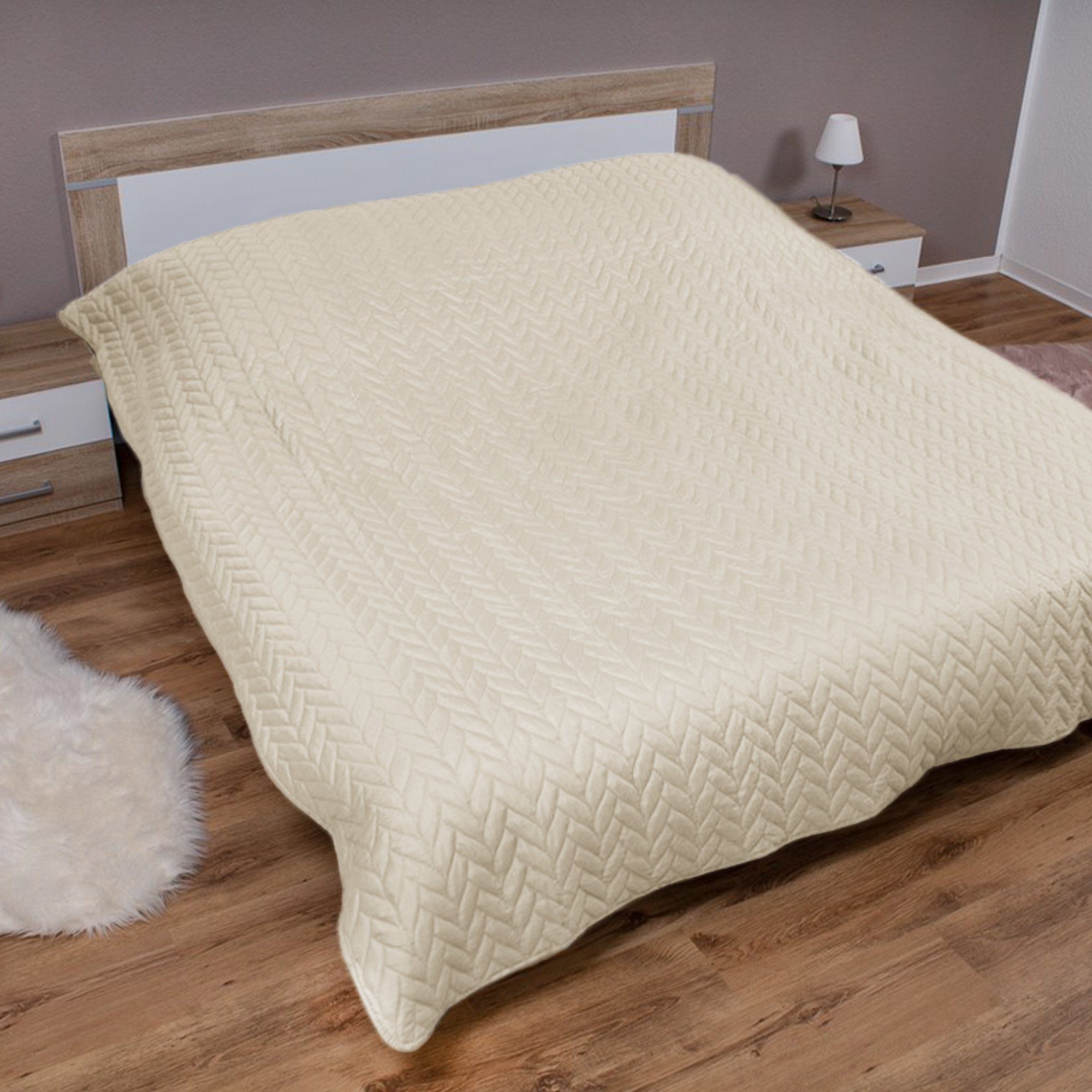 Bestlivings Tagesdecke 220x240 cm, mit Steppung in diversen Designs