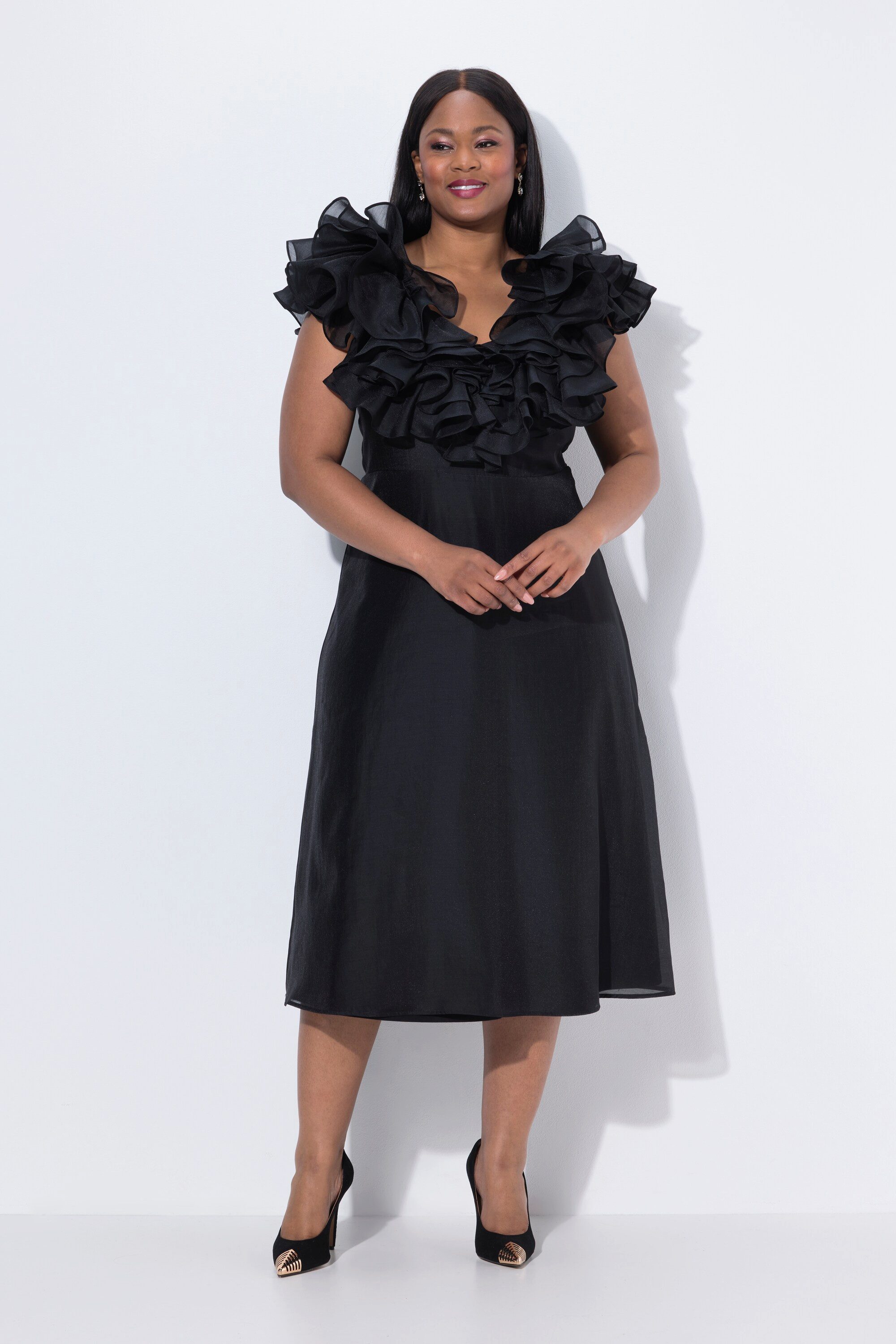 Ulla Popken Cocktailkleid Abend-Maxikleid Rüschen V-Ausschnitt ärmellos günstig online kaufen