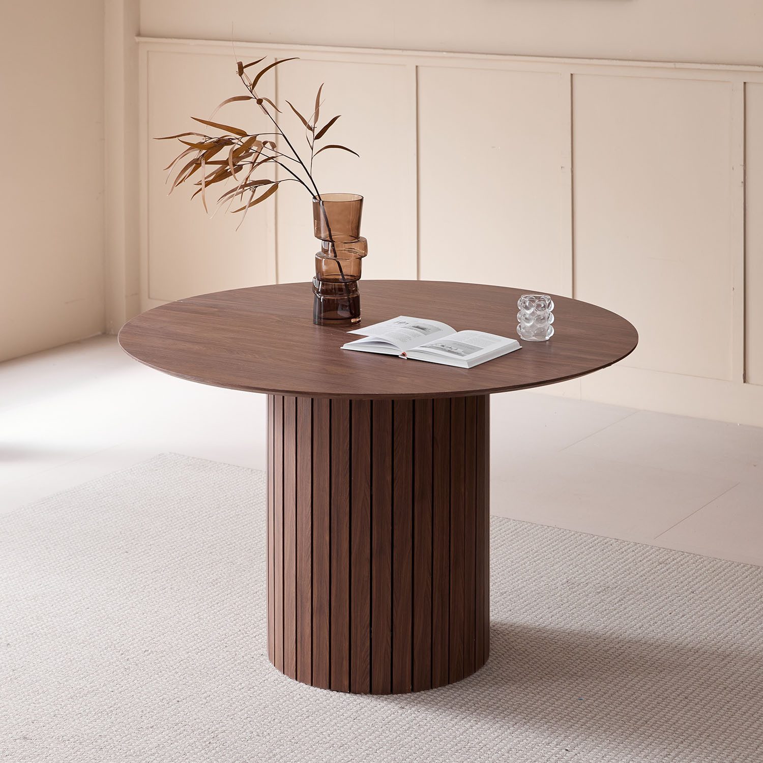 GrandCA HOME Esstisch Tisch im Nordischen Stil, mit rundem Holzfuß, aus MDF (1-St), 120 x 76 cm, Dunkelbraun