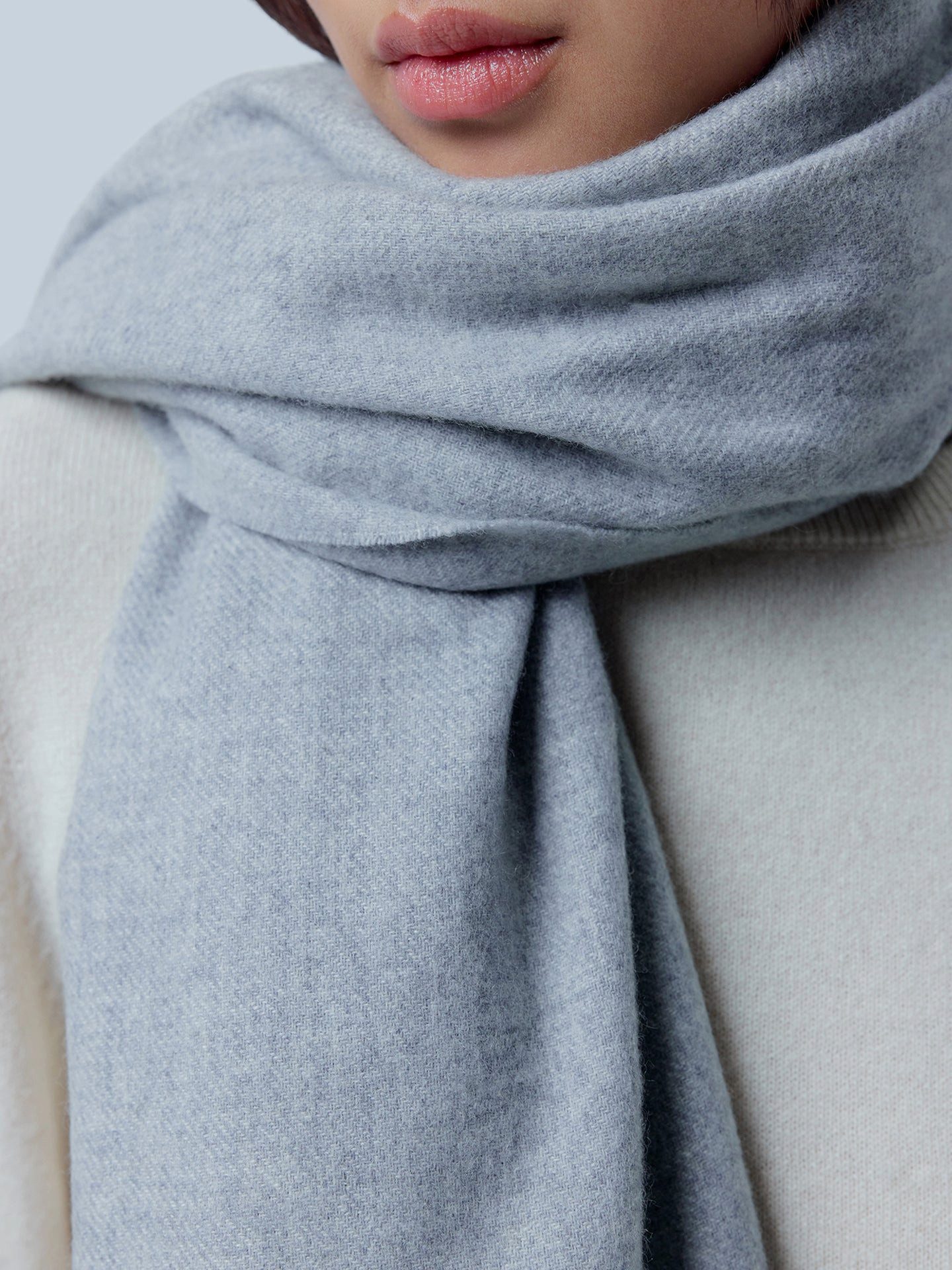 GOBI Cashmere Strickschal Weiter Fransenschal