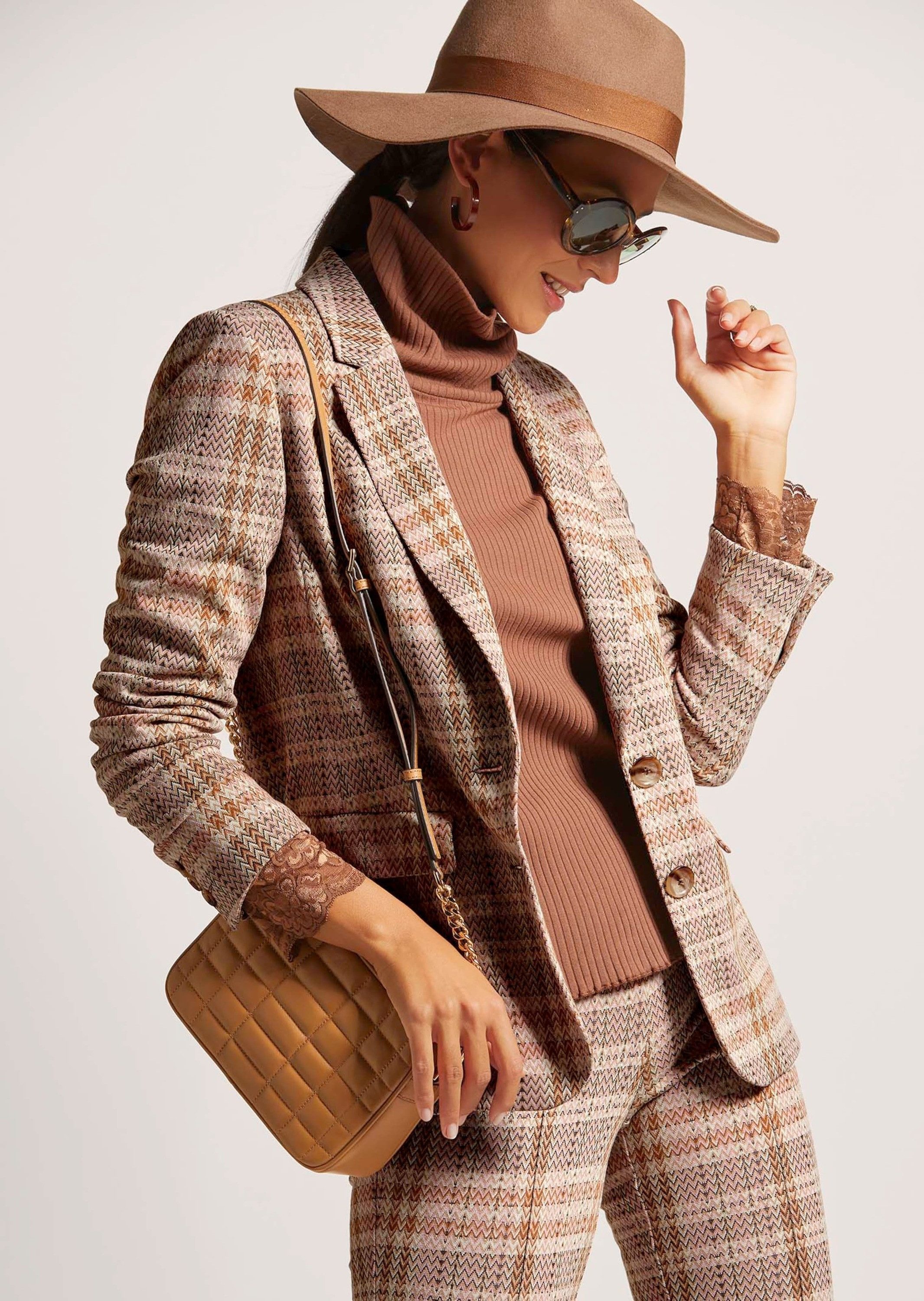 MADELEINE Kurzblazer Zweireihiger Blazer