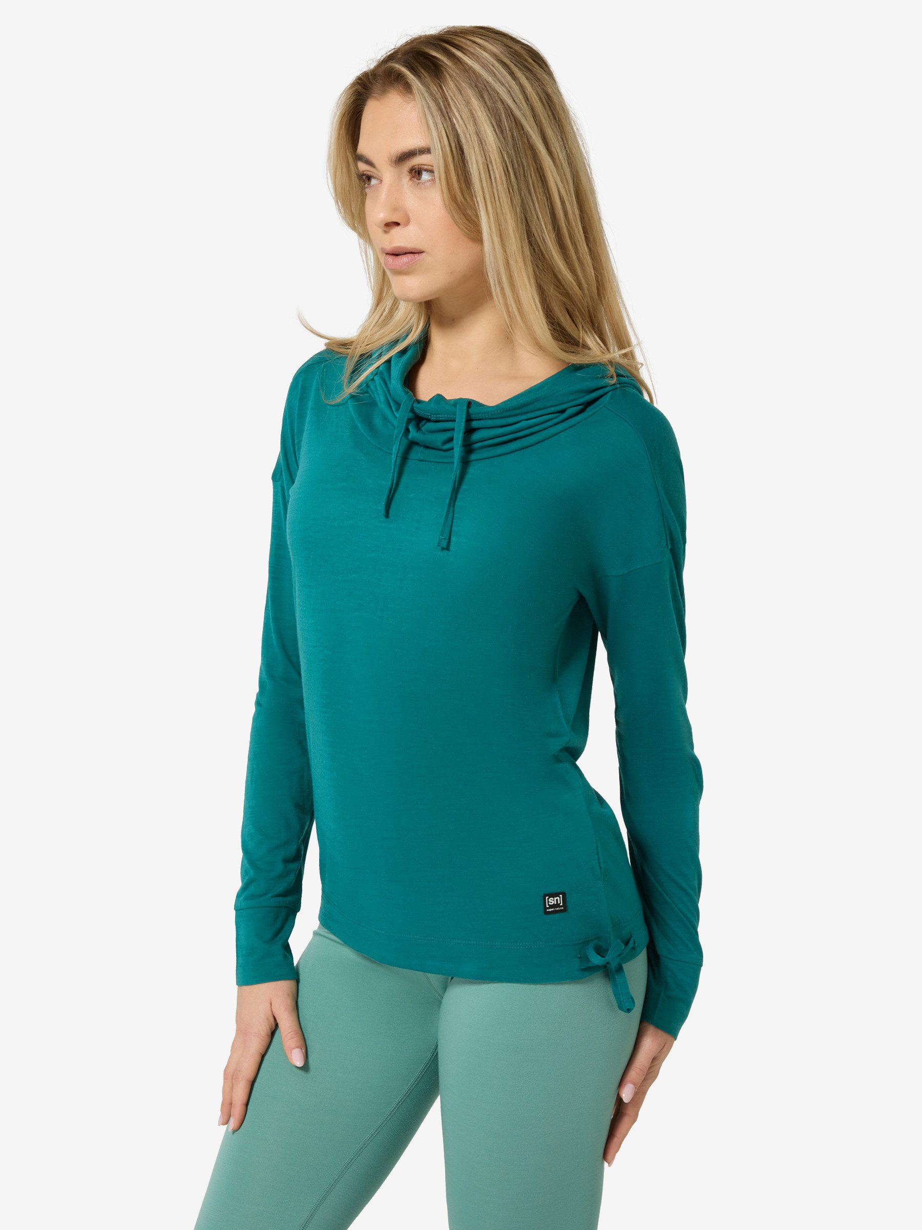 SUPER.NATURAL Hoodie für Damen aus Merino W FUNNEL HOODIE leichtes Longsleeve mit Kapuze