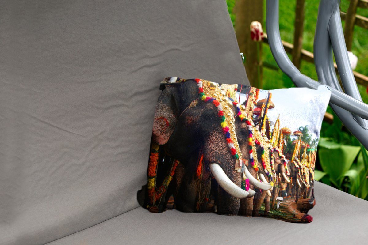 Elefant Polyester, Dekokissen Parade MuchoWow Outdoor-Dekorationskissen, Kissenhülle Tiere, - Dekokissenbezug, -
