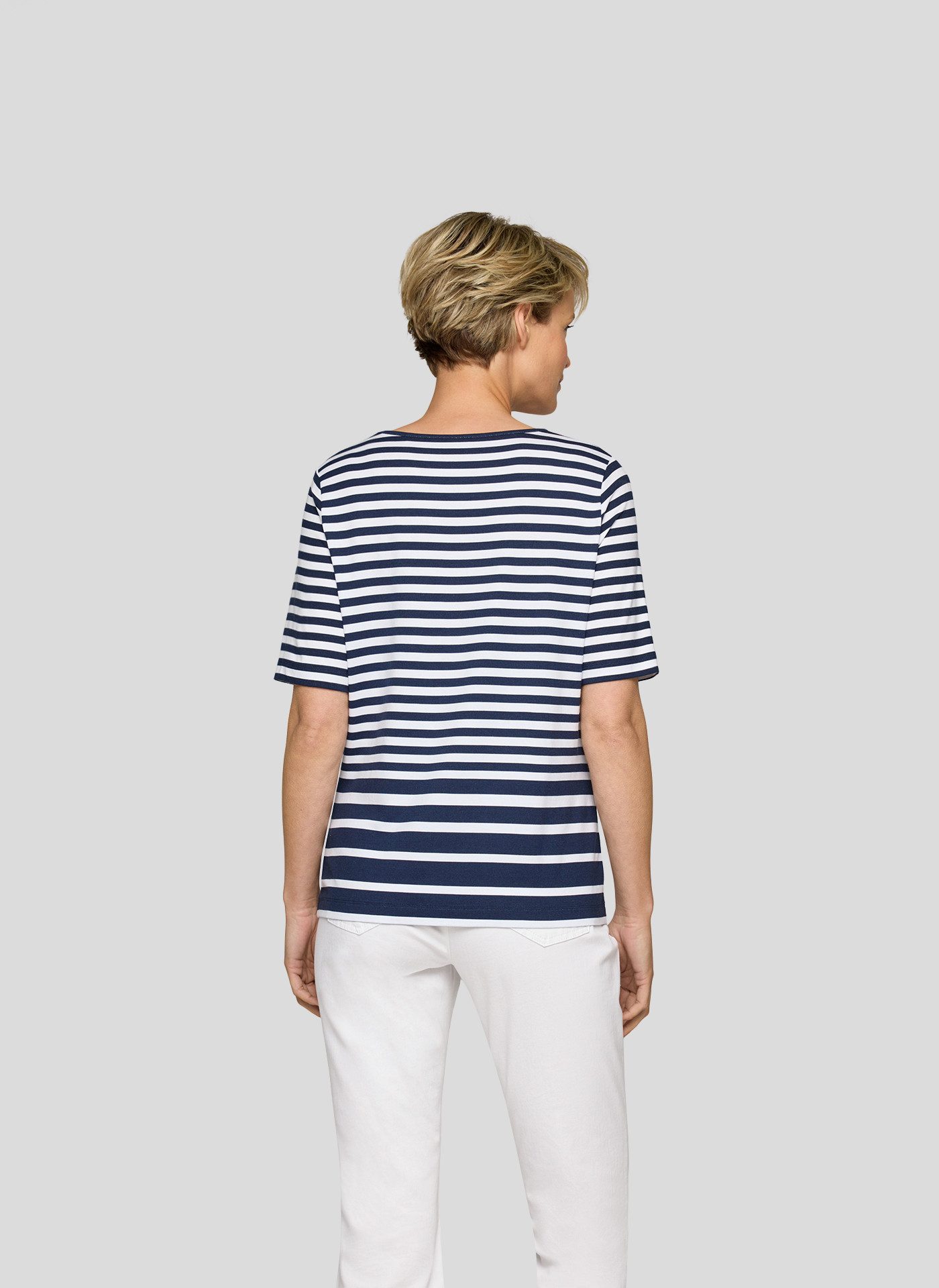 Rabe Rundhalsshirt im Streifen-Design und mit floralem Muster