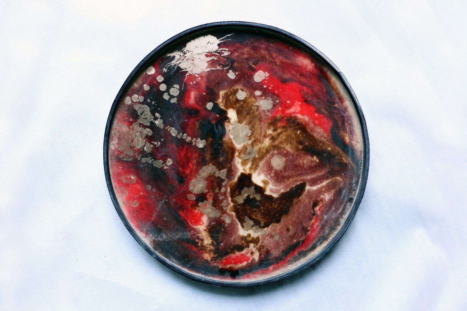 in cm, runde abstraktem Tischplatte Ø36 Beistelltisch Metallgestell Nimbus, loft24 rot, Muster mit