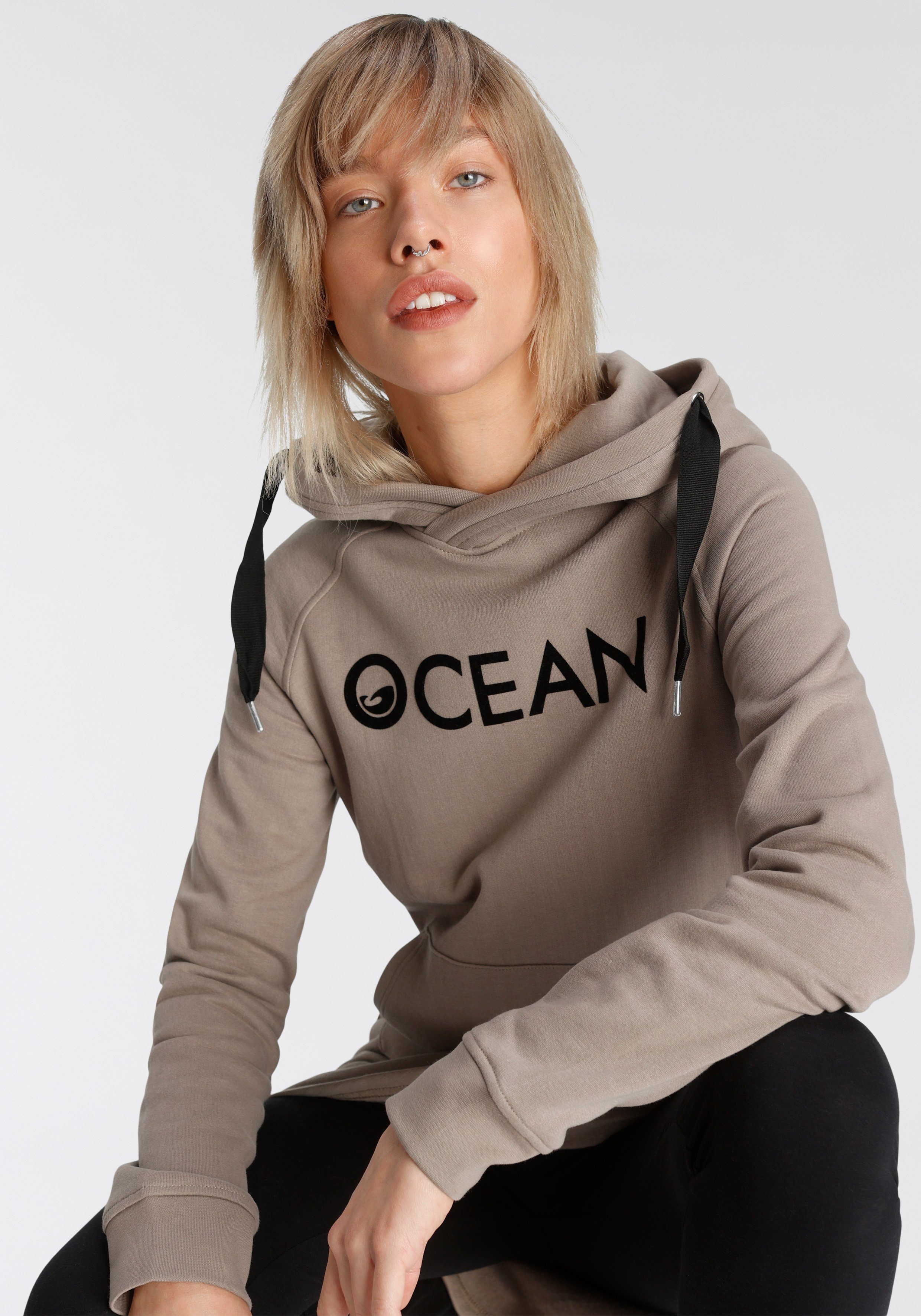 schwarz Ocean 2-tlg., Sportswear Jogginganzug mokka-schwarz, Leggings) (Packung, Essentials mit Joggingsuit