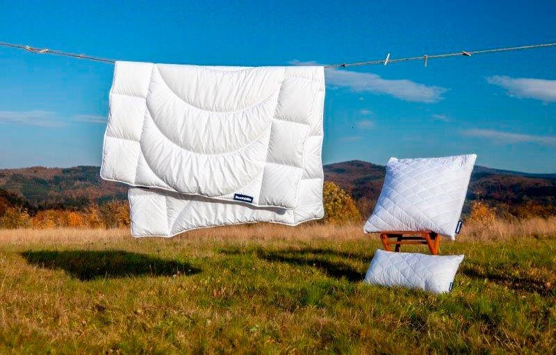 Dunlopillo Microfaserbettdecke Home Bettdecken Sommer und Winter, Füllung: Polyester, Bezug: Polyester, Bettdecke 135x200, 155x220cm, feuchtigkeitsregulierend