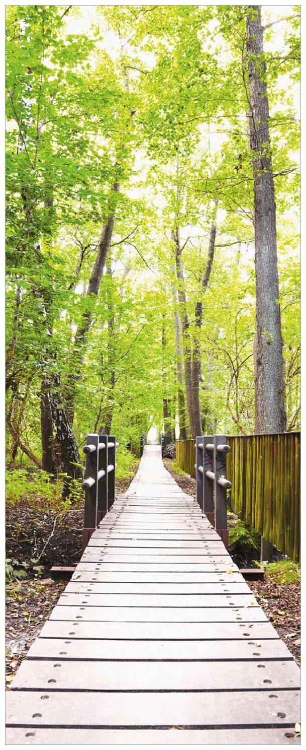 einen Wallario Wald Memoboard Spaziergang Fluss im Holzweg über