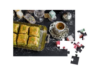 puzzleYOU Puzzle Baklava, türkisches Gebäck mit Kaffee, 48 Puzzleteile, puzzleYOU-Kollektionen Küche, Türkei, Essen und Trinken