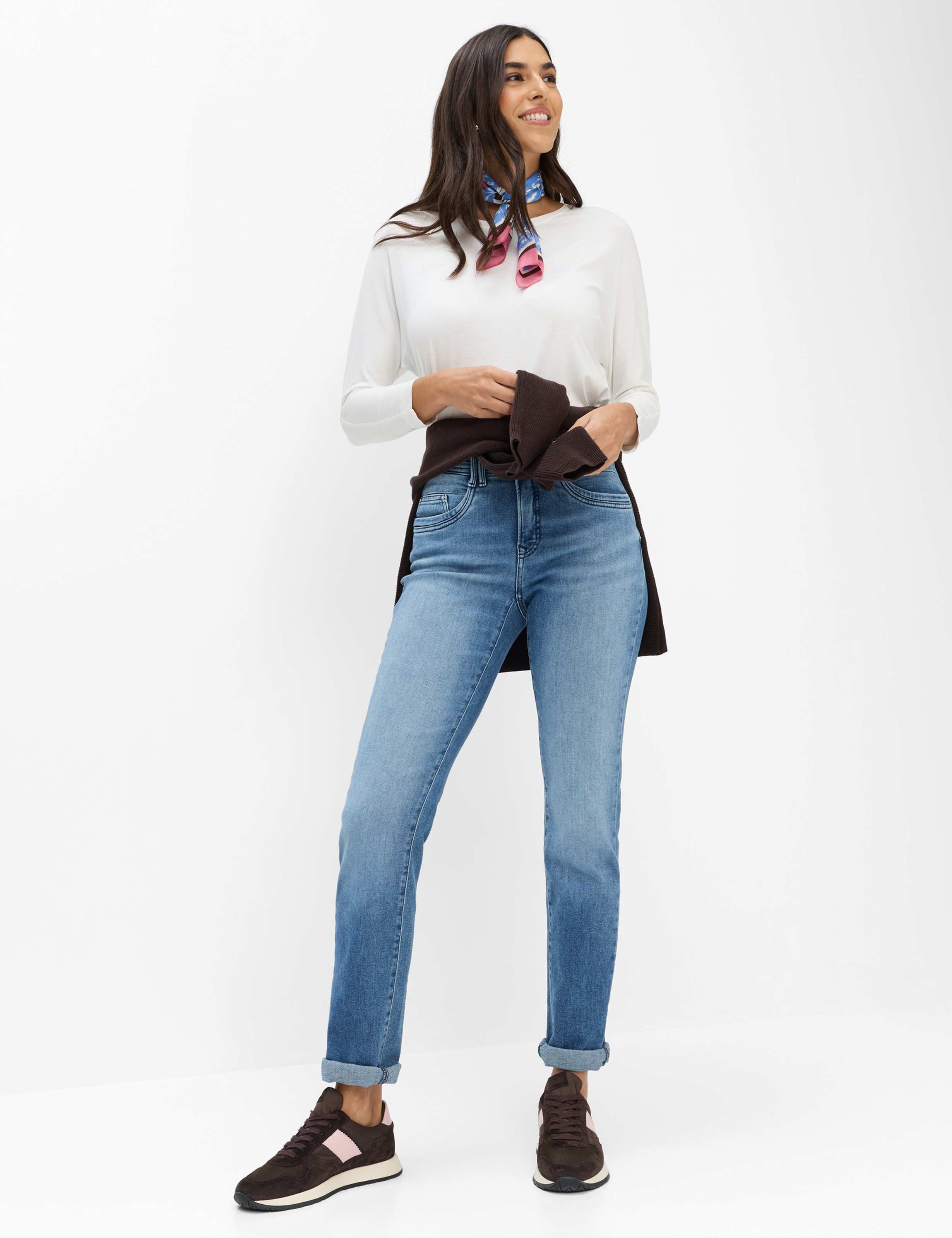 Brax 5-Pocket-Jeans Style MARY Denim: Five-Pocket-Jeans im Regular Fit – Bild 2 von 5