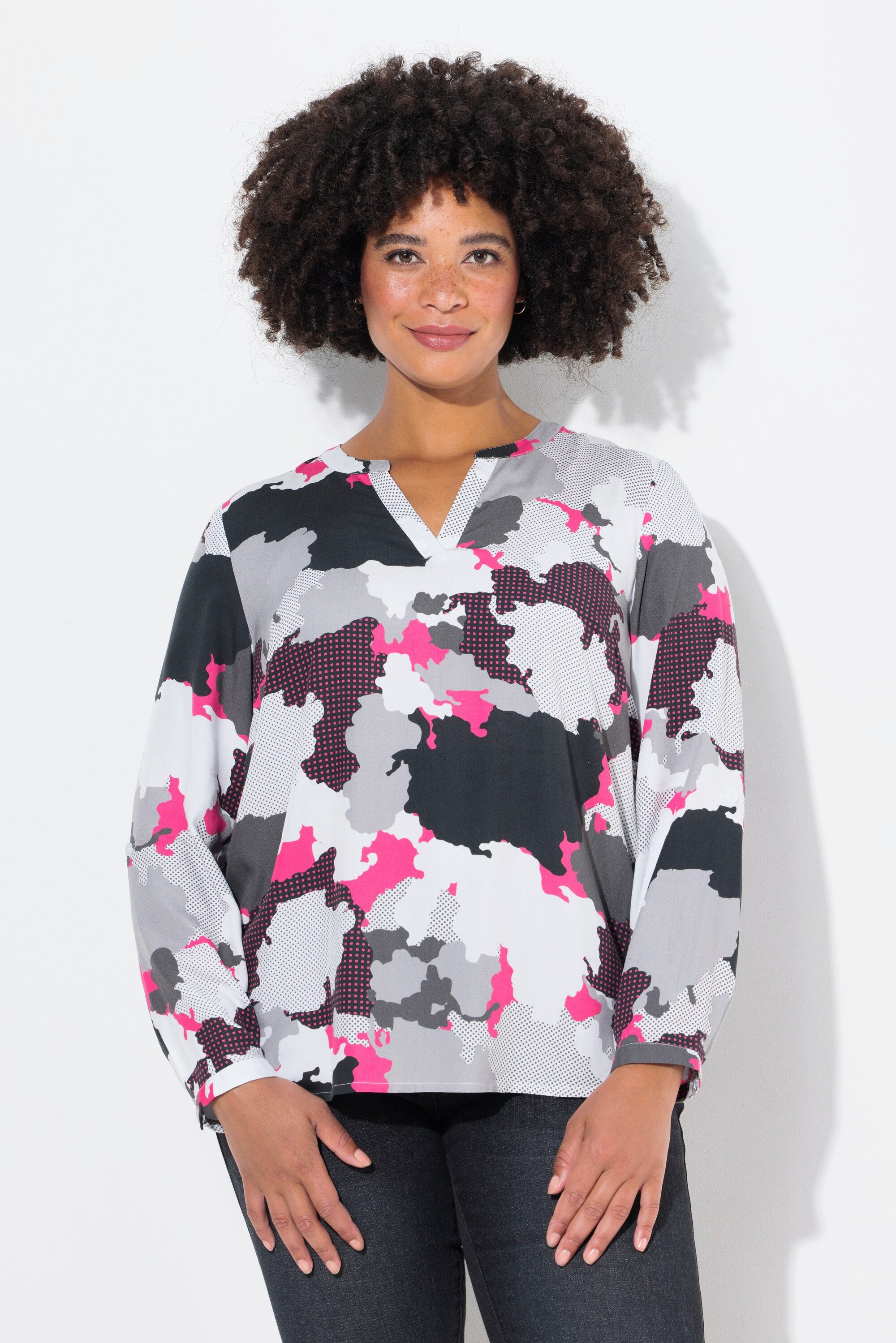 Satinbluse Bluse Camouflage-Druck Tunika-Ausschnitt