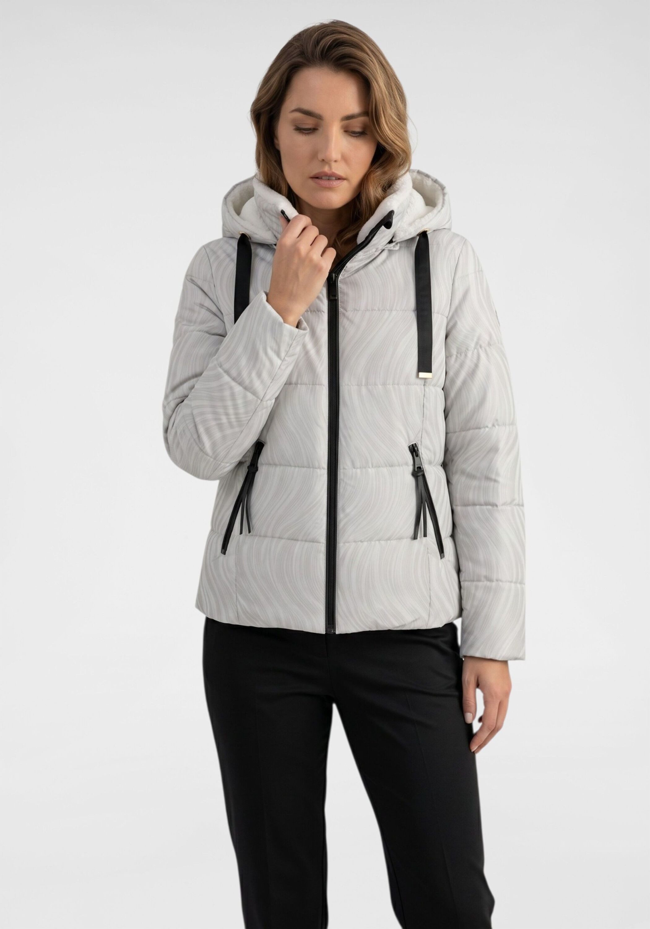 NAVIGAZIONE Winterjacke (1-St) Glänzende Optik