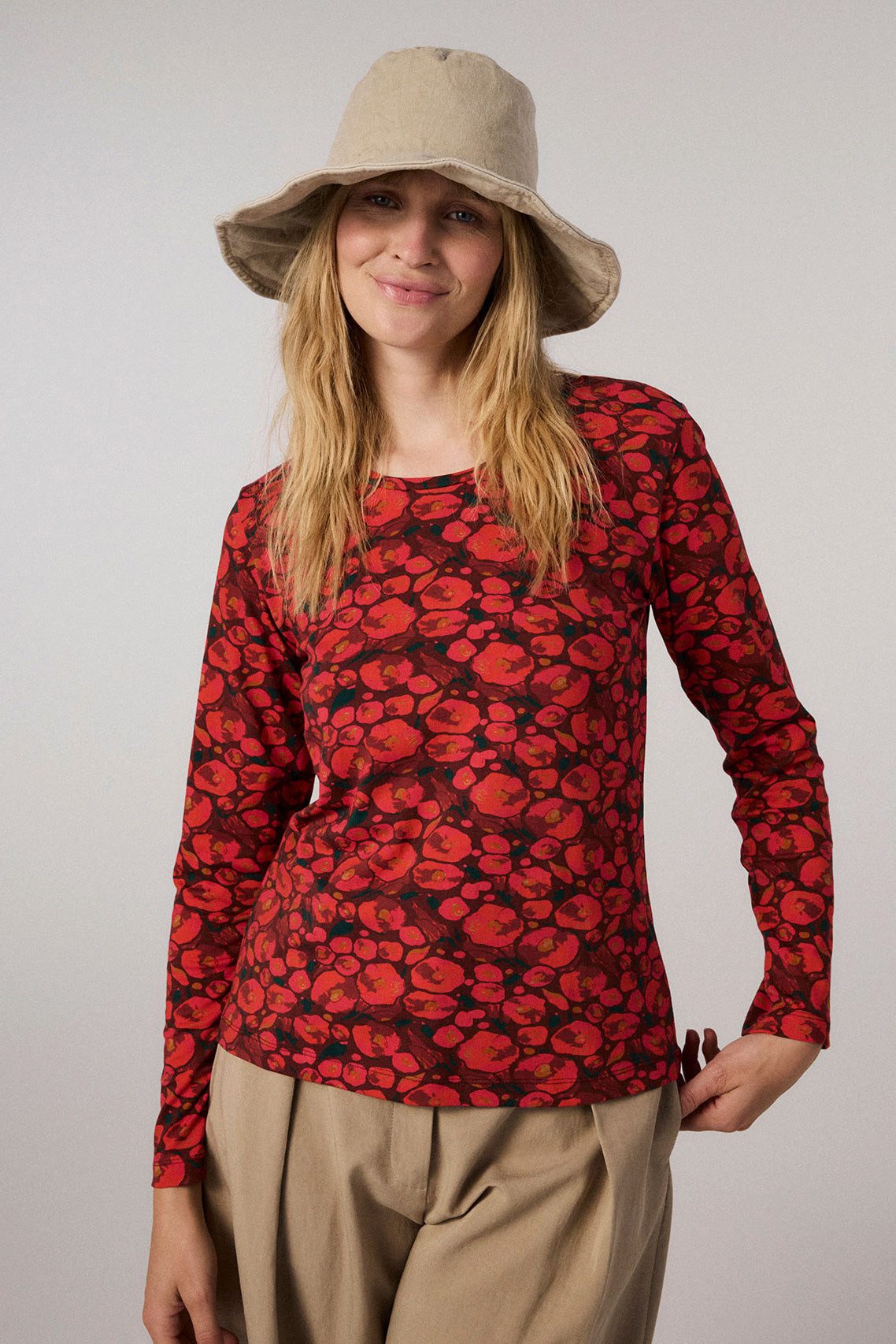 Himalaya Clothing Tunika Damen Langarmshirt mit floralem Allover-Print - Tunika Shirt Viskose Weich fließende Tunika Damen leicht ausgestellt