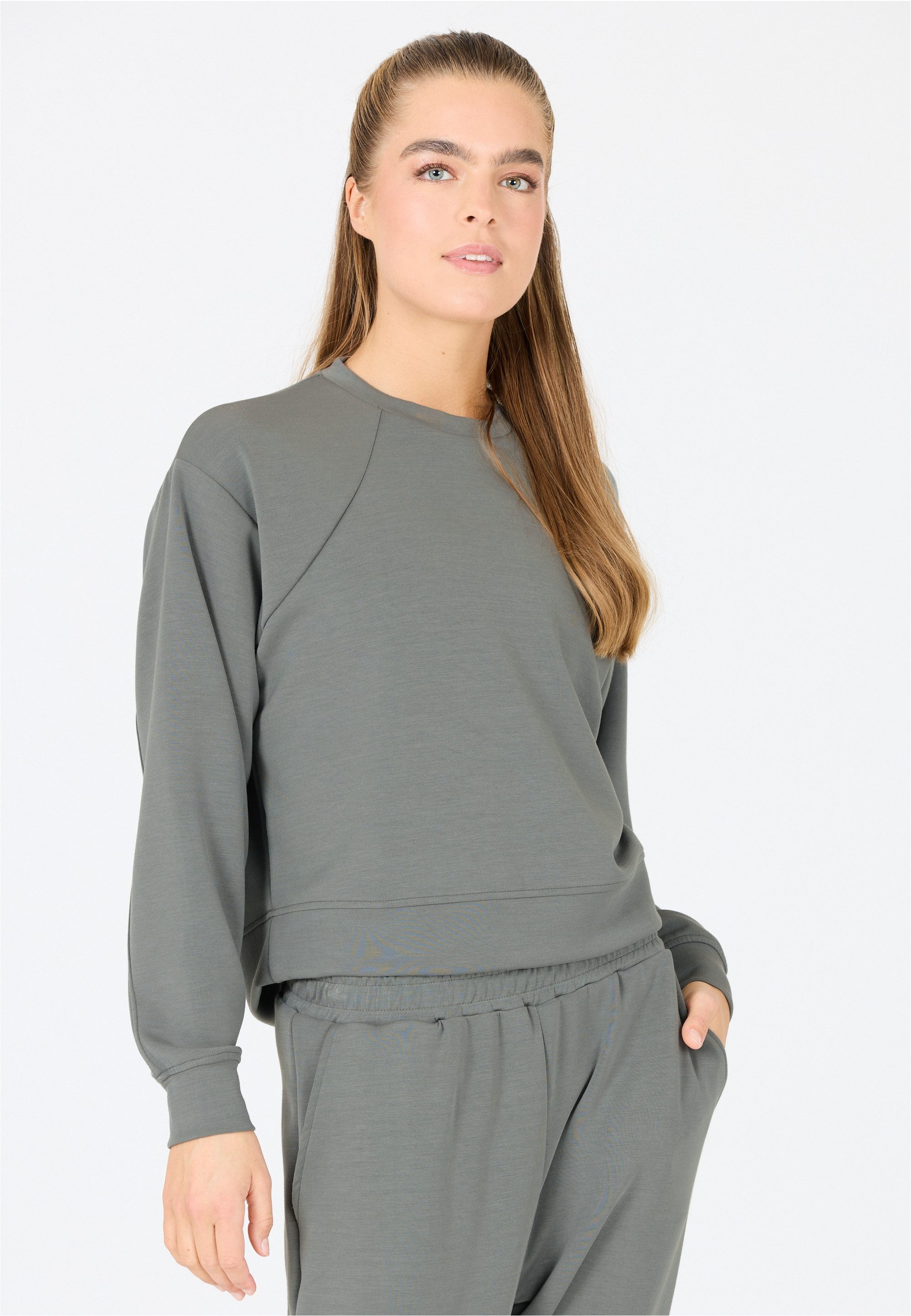 ENDURANCE Sweatshirt Jade aus angenehm weichen Material