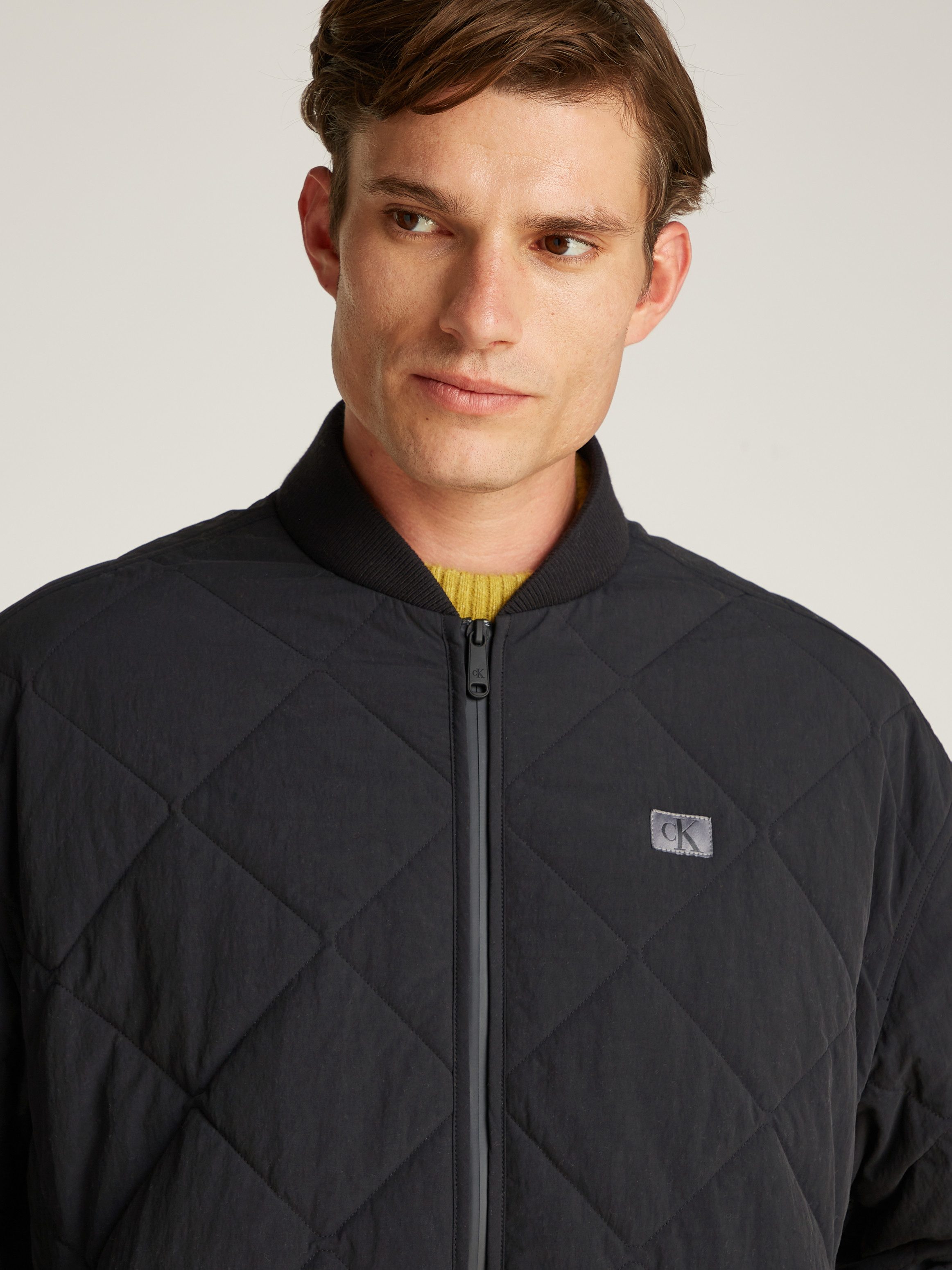 Calvin Klein Jeans Steppjacke QUILTED JACKET Logopatch, Stehkragen