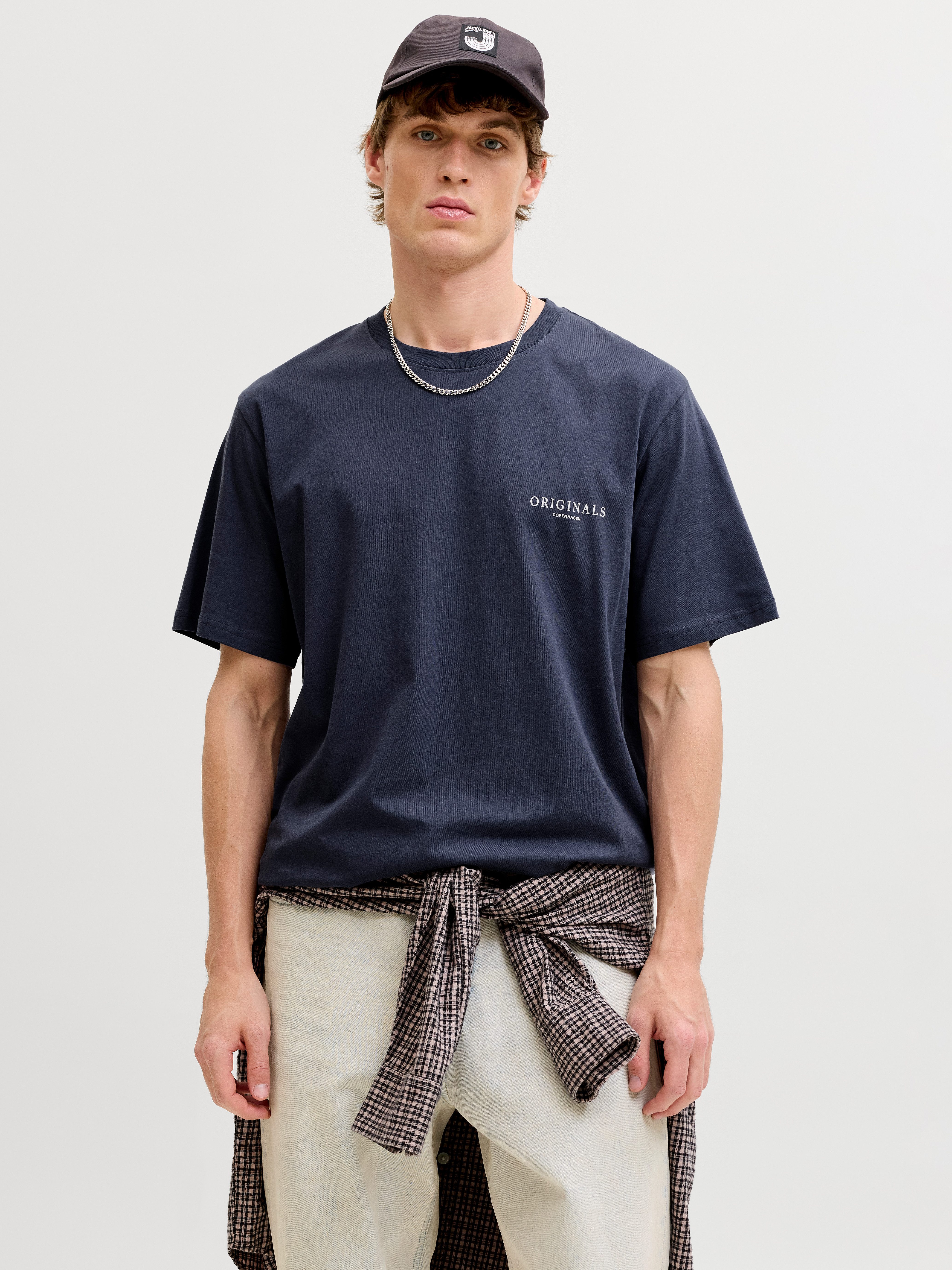 Jack & Jones Kurzarmshirt JORMONTAUK AOP BACK TEE SS CREW NECK Baumwolle, regular fit