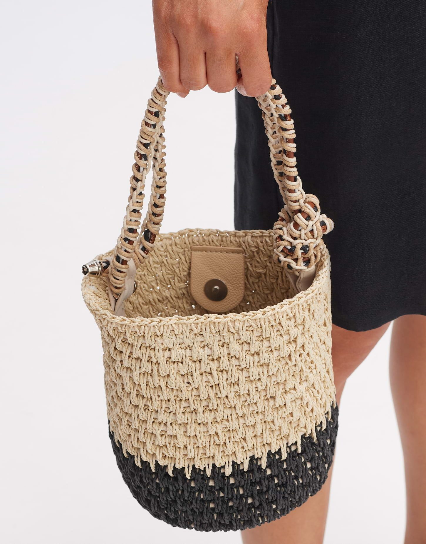 OPUS Handtasche Ameni bag günstig online kaufen