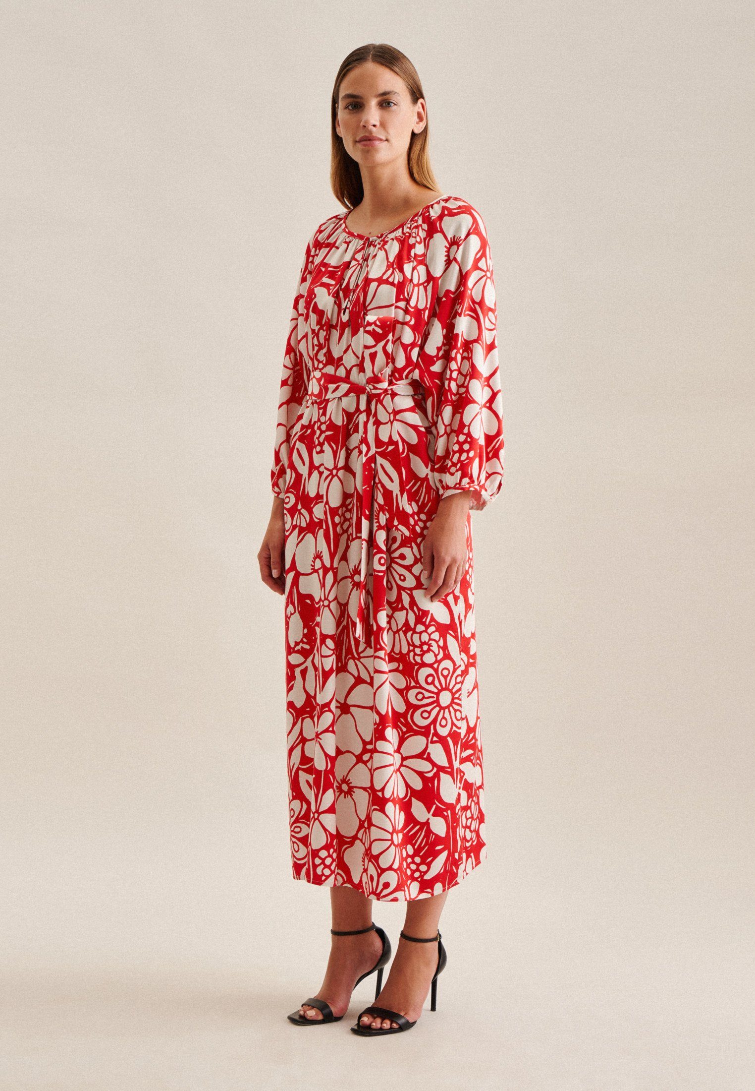Sommerkleid Schwarze Rose