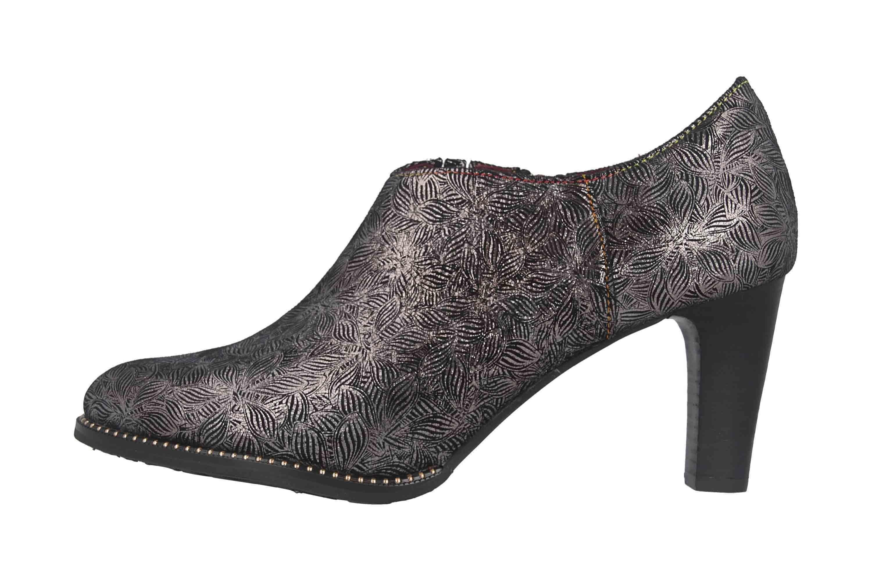 Spring Step VOLTAGE-PW Pumps