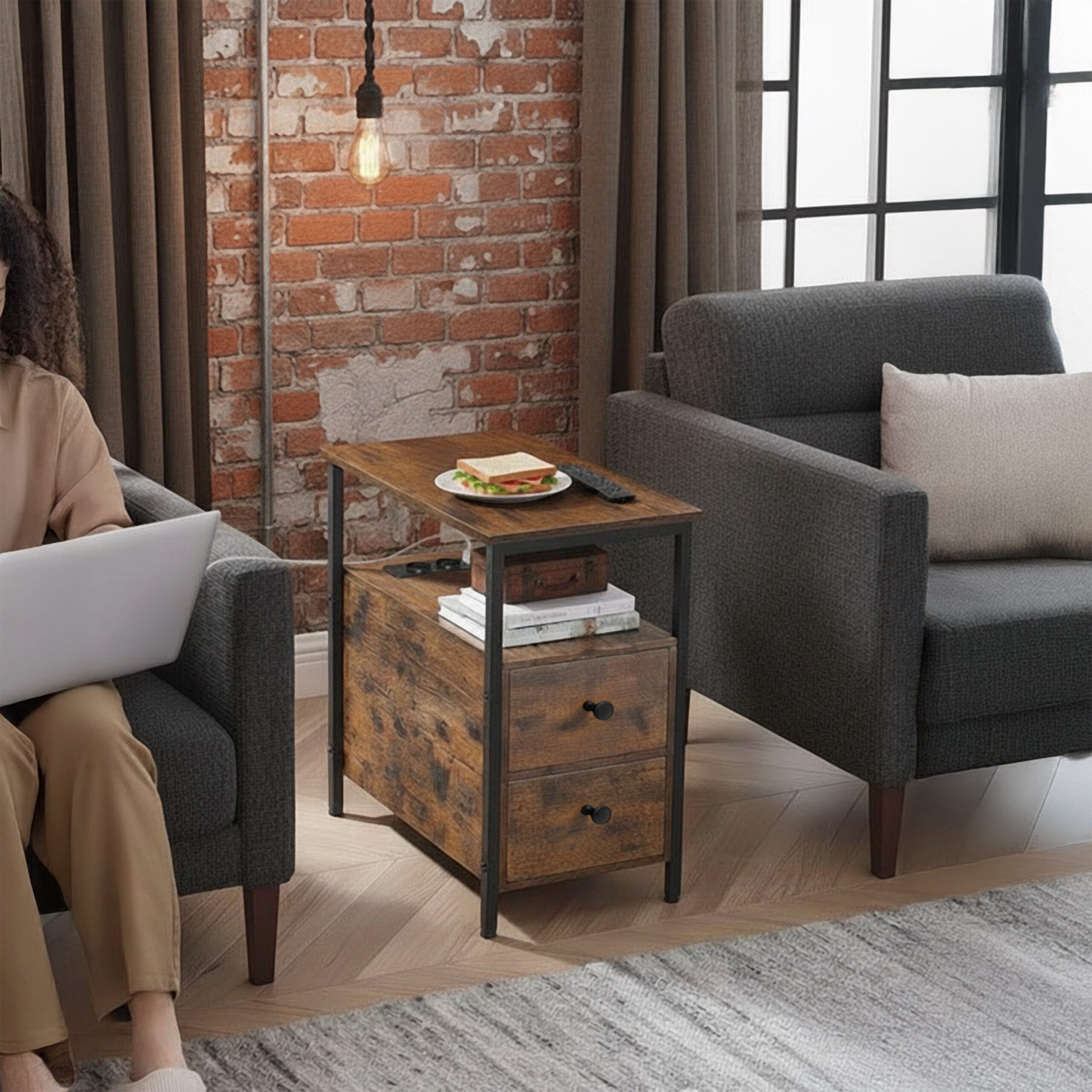 relaxdays Beistelltisch mit Steckdose, Vintagebraun günstig online kaufen