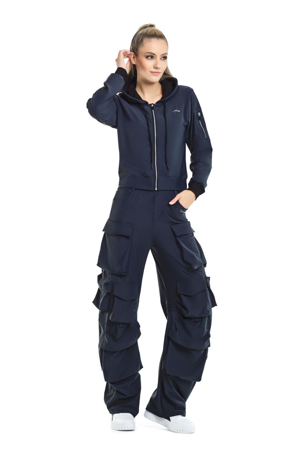 Winshape Trainingsjacke Functional Comfort One Pocket Jacket J009C