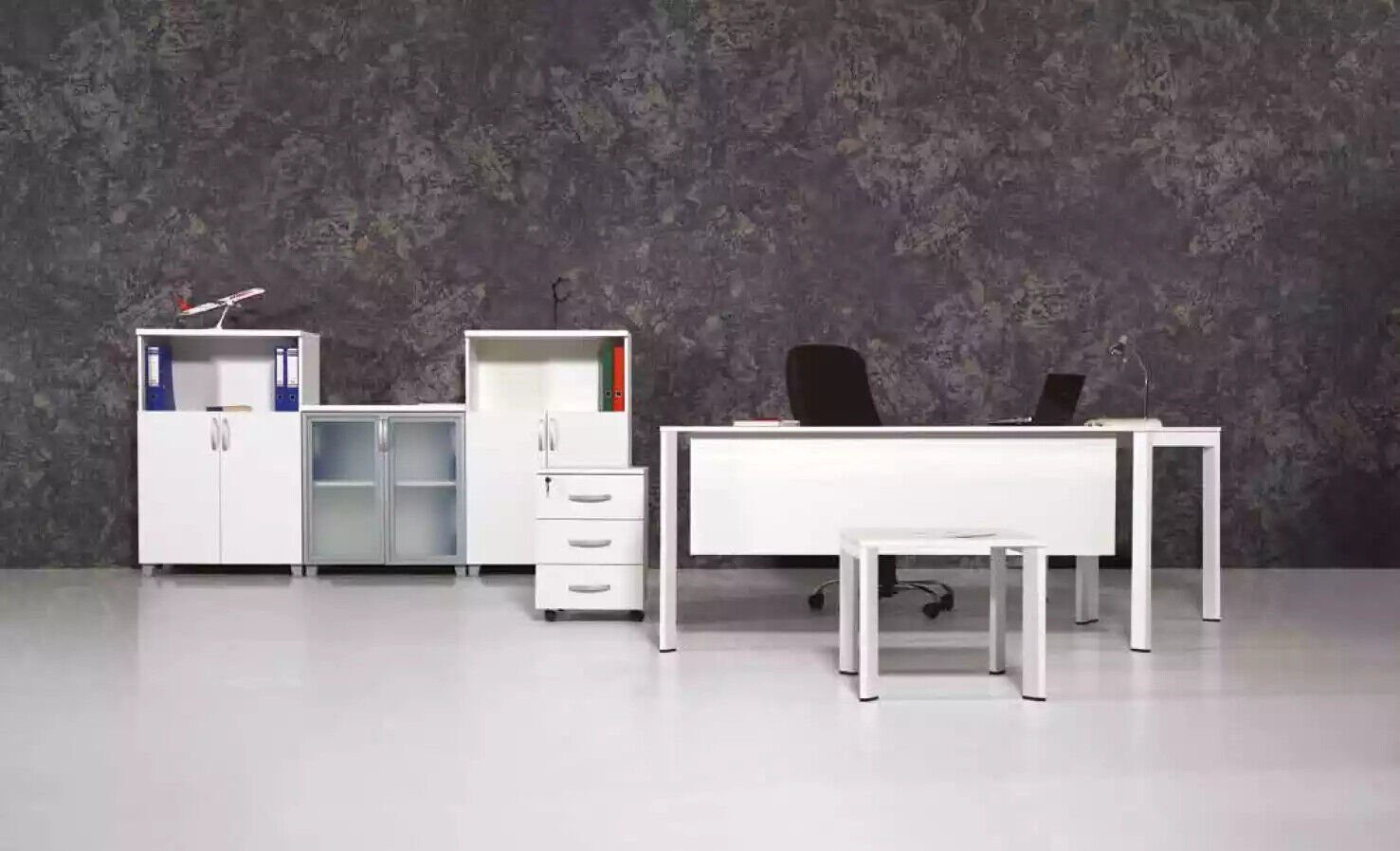 JVmoebel Schreibtisch Großes Büro Set Büroeinrichtung Arbeitszimmermöbel Garnitur 4 tlg, Made In Europe