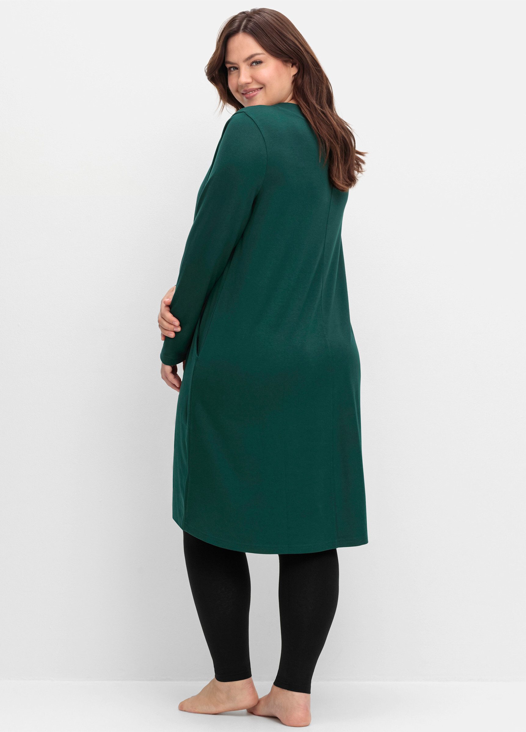 Sheego T-Shirt Freizeitkleid . in A-Linie und Vokuhila-Schnitt günstig online kaufen