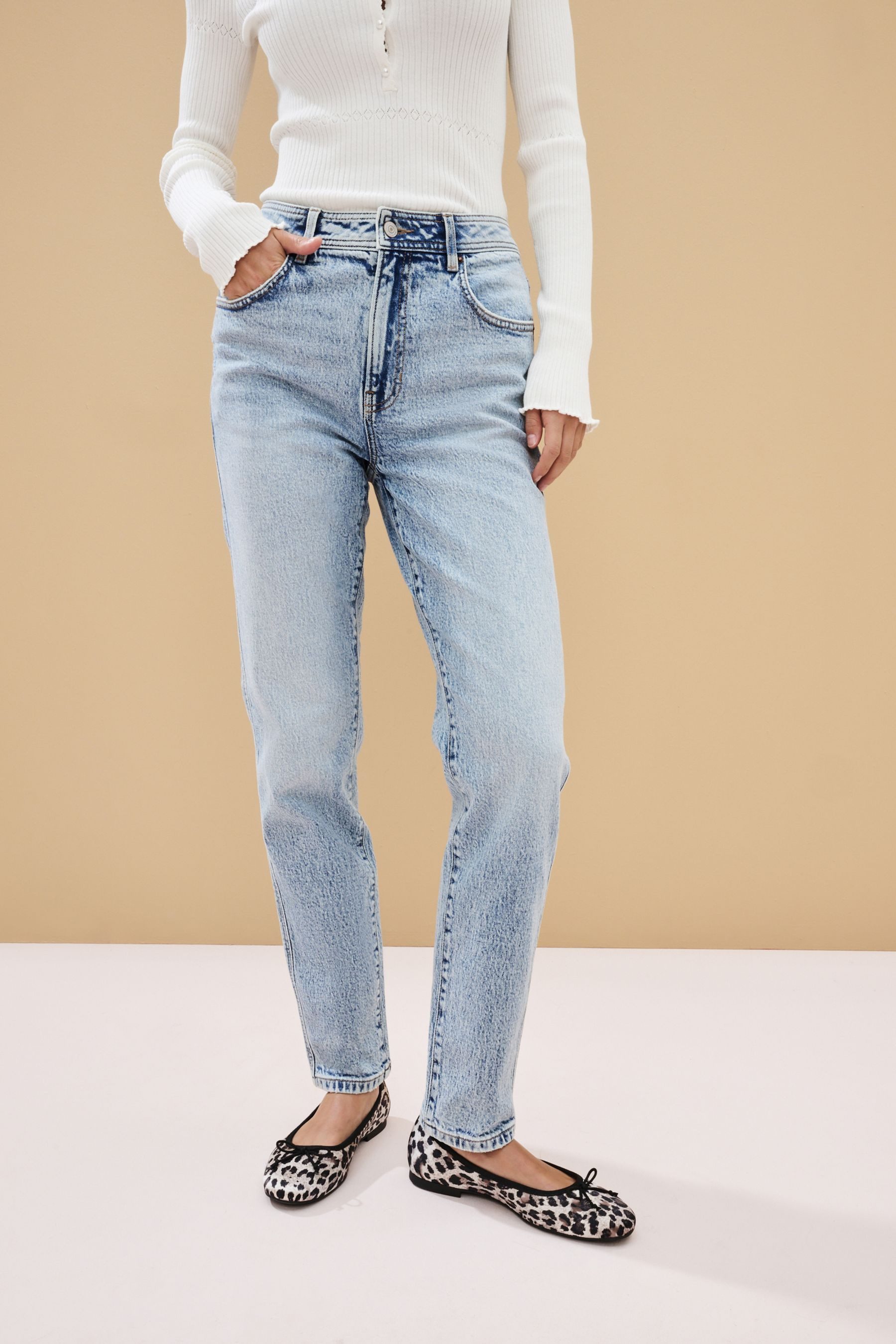 Next Mom-Jeans Mom Jeans mit Komfort-Stretch, Kurzgröße (1-tlg)