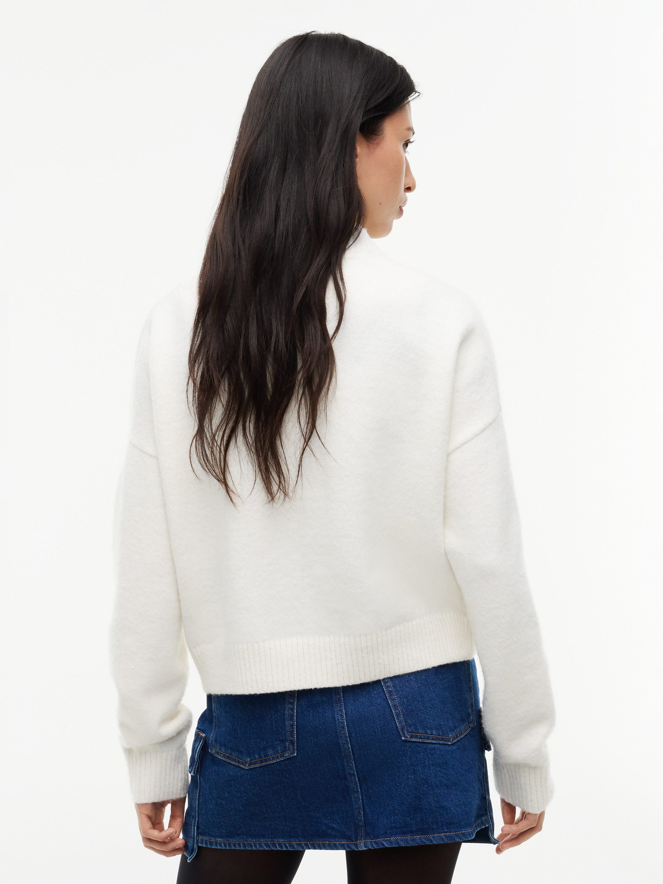 Tommy Jeans Strickjacke TJW FLUFFY BADGE CARDIGAN EXT Materialmix mit Alpaka – Bild 3 von 5