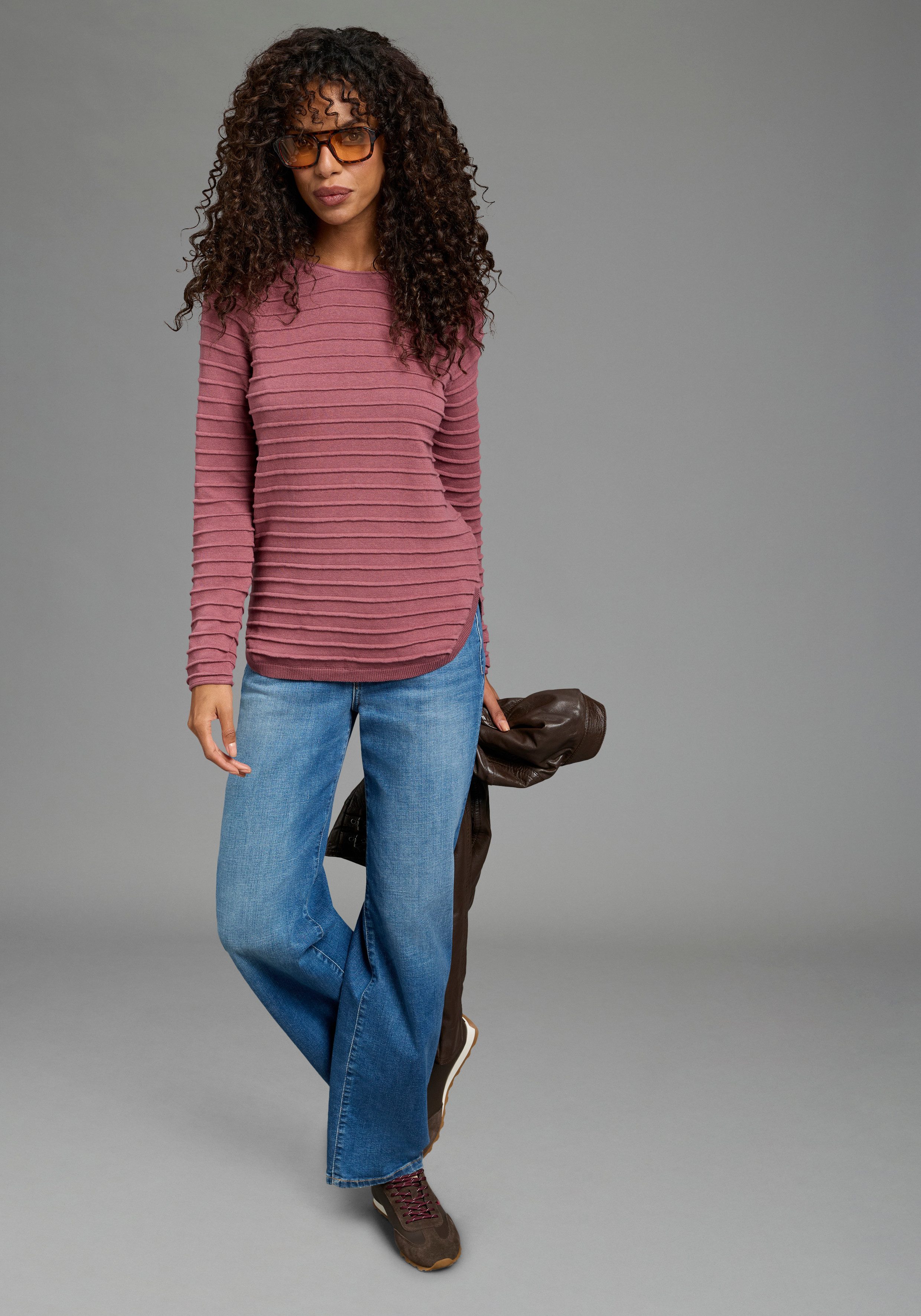 Zum Outfit 9