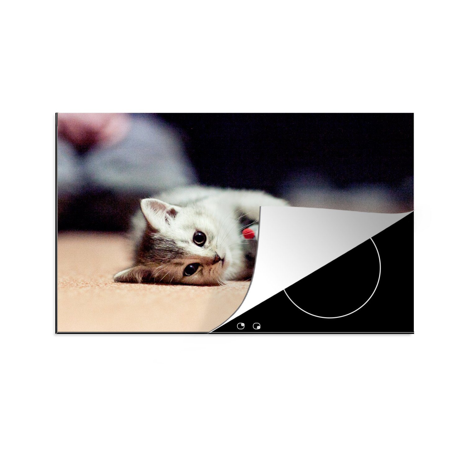 MuchoWow Herdblende-/Abdeckplatte Kätzchen umarmt Maus, Vinyl, (1 tlg), 81x52 cm, Induktionskochfeld Schutz für die küche, Ceranfeldabdeckung