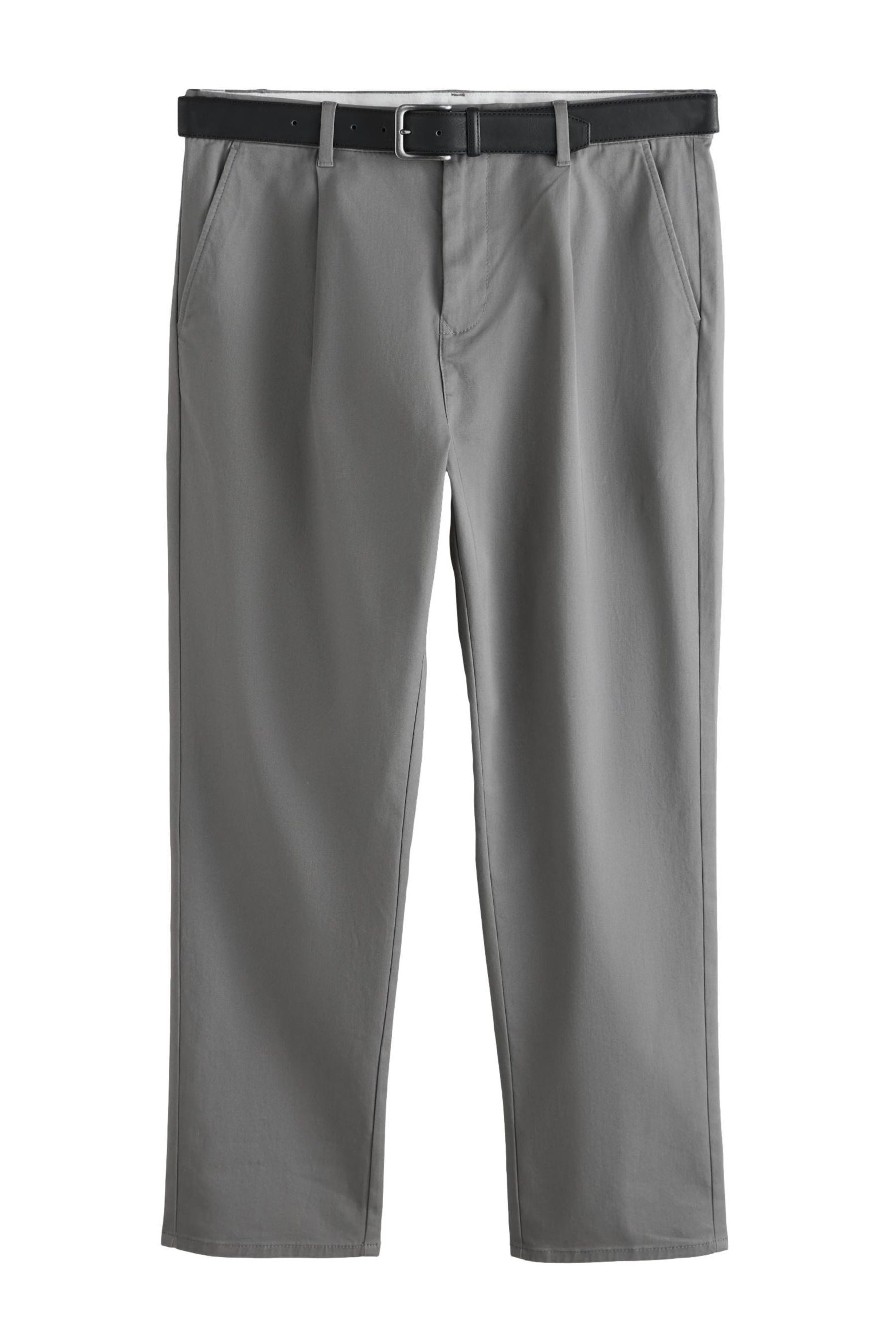 Tapered-fit-Jeans Regular Fit Chinohose mit Gürtel + konischem Bein