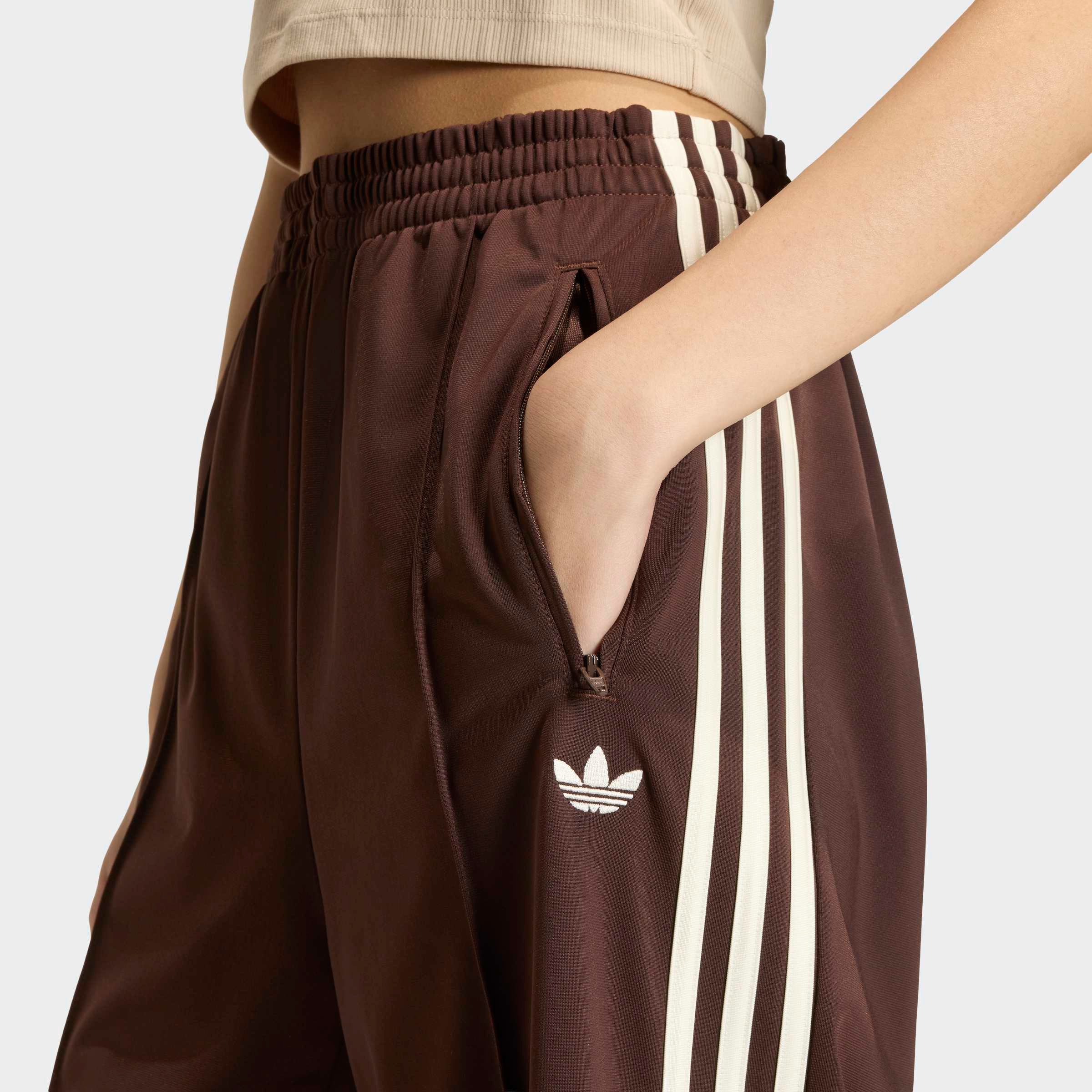 adidas Originals Sporthose FIREBIRD LOOSE Firebird Loose Sporthose, lässig geschnitten