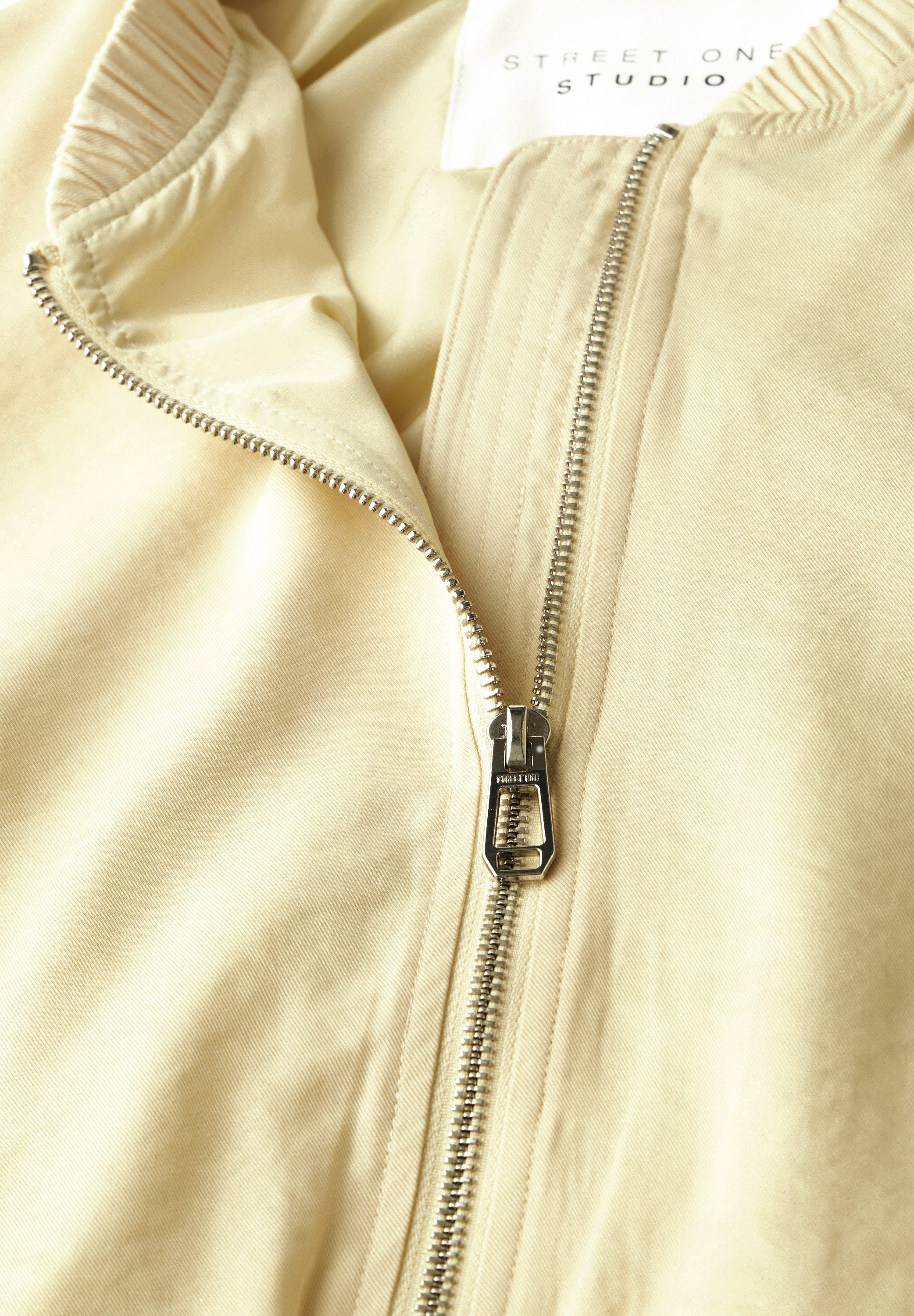 STREET ONE STUDIO Blouson mit Rundhalsausschnitt