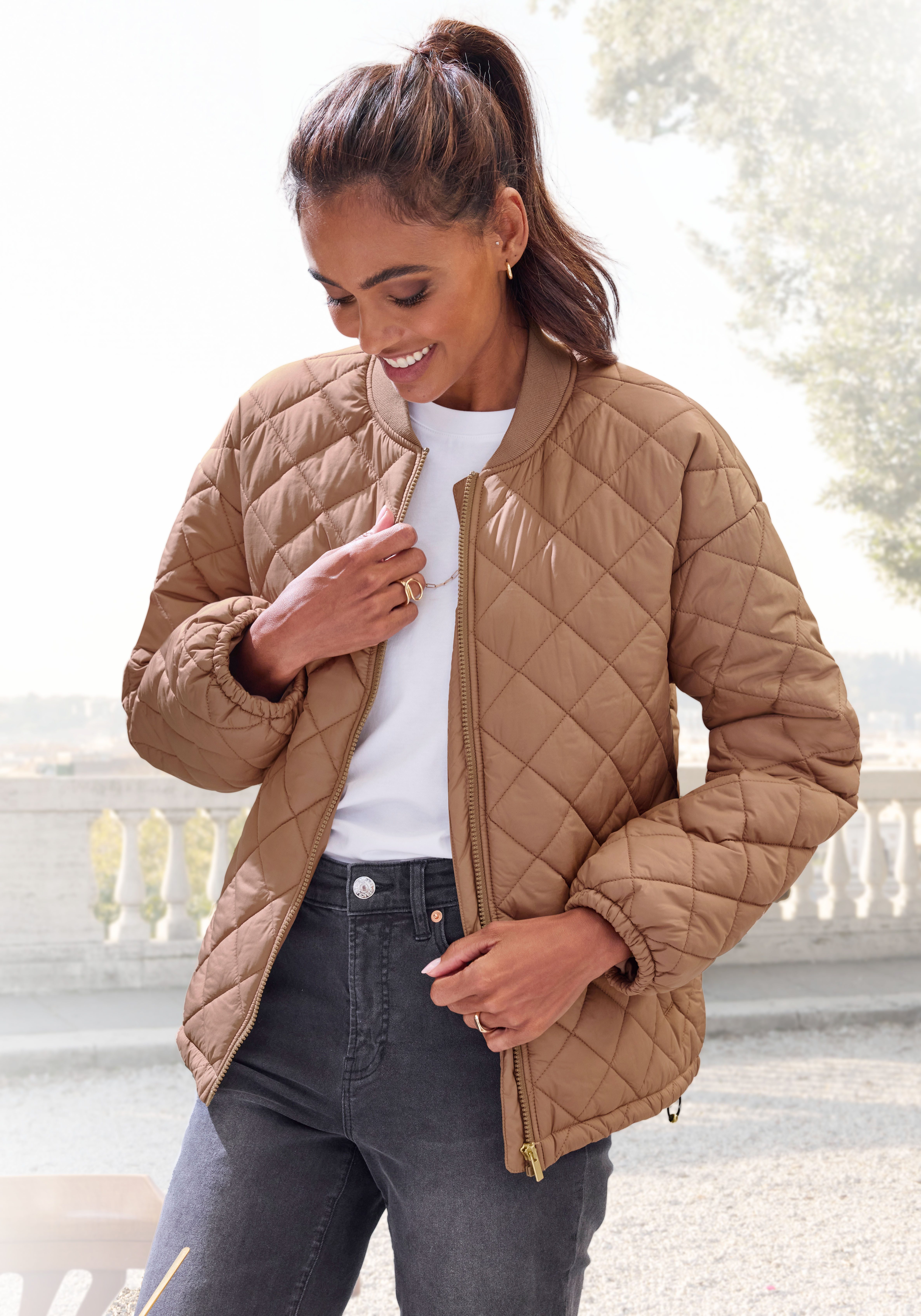 French Connection Steppjacke mit geripptem Stehkragen