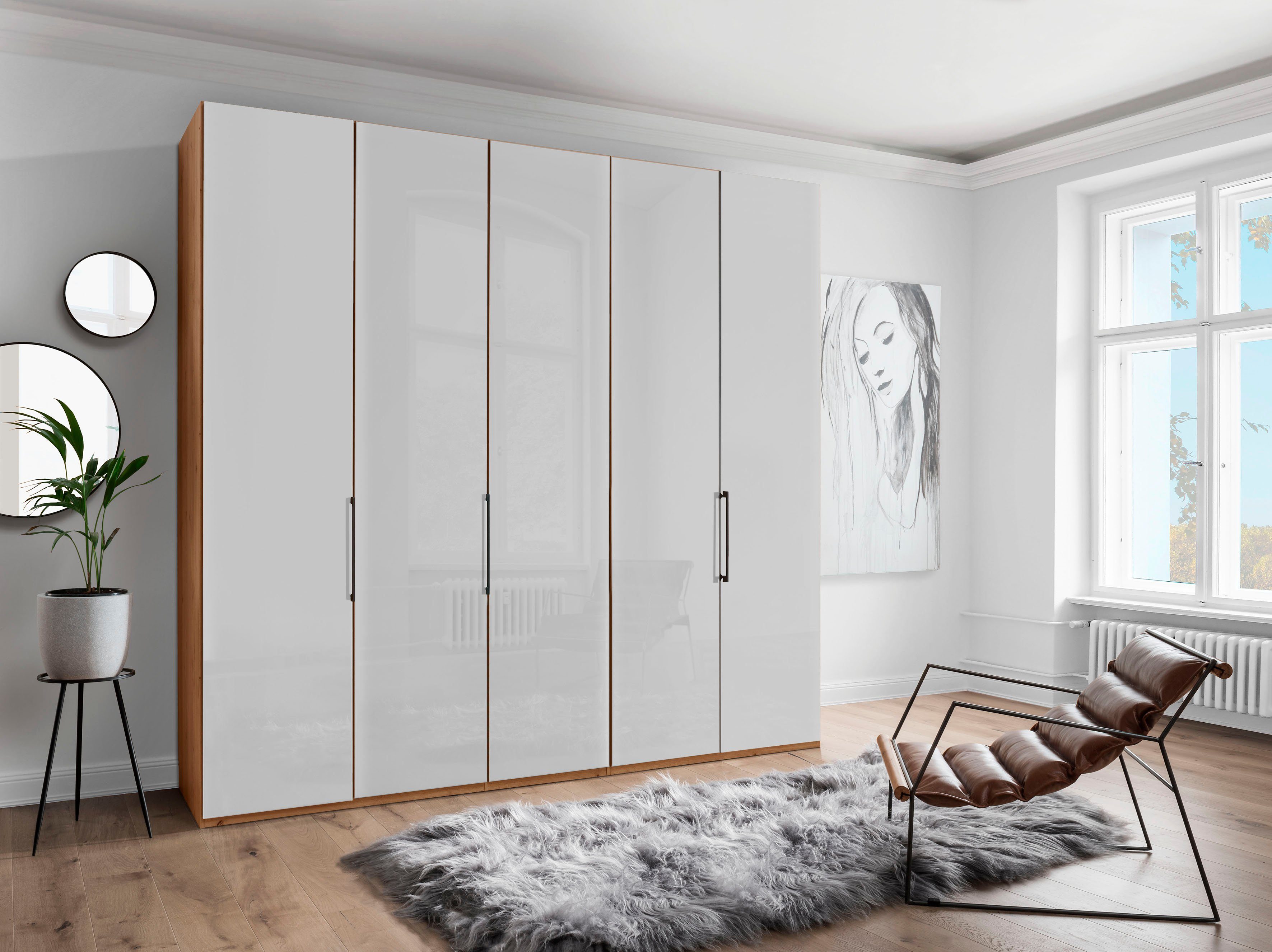 WIEMANN Drehtürenschrank Monaco, Kleiderschrank, Schrank, Wäscheschrank, mit edler Glasfront (2 Breiten, 2 Höhen 216/236 cm auswählbar, MADE IN GERMANY) hochwertigen Beschläge inkl. Türdämpfung, variable Inneneinteilung